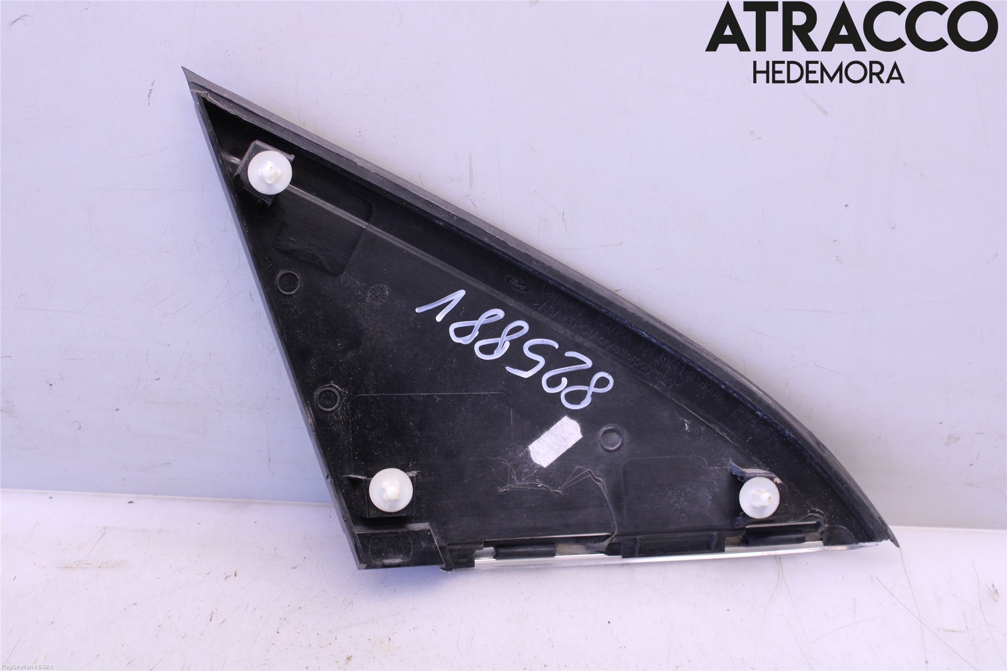 Ford KUGA 08-12 Dörr Dekorlist Fram Vä