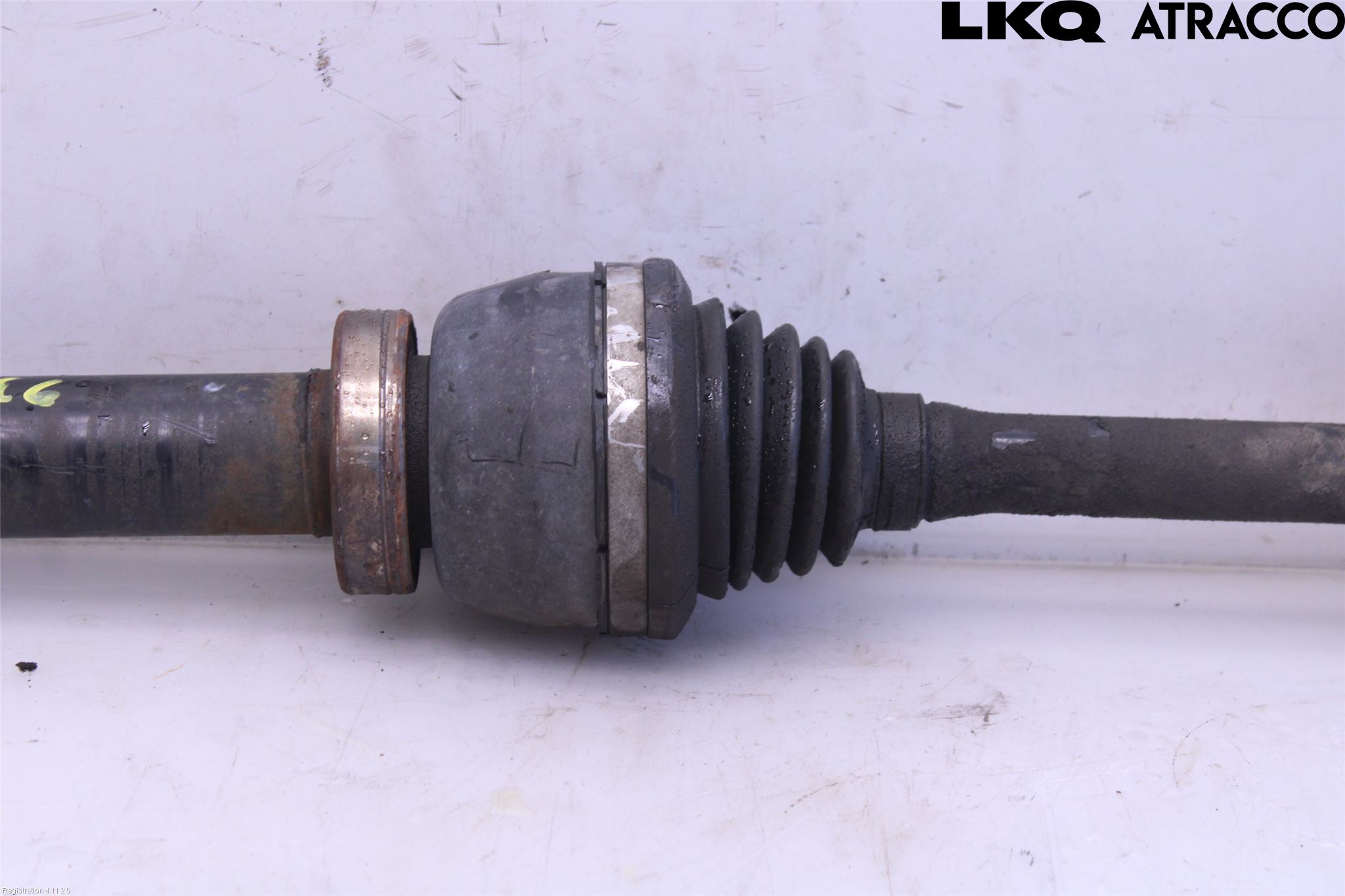 Volvo S60 01-04 Drivaxel Fram Höger