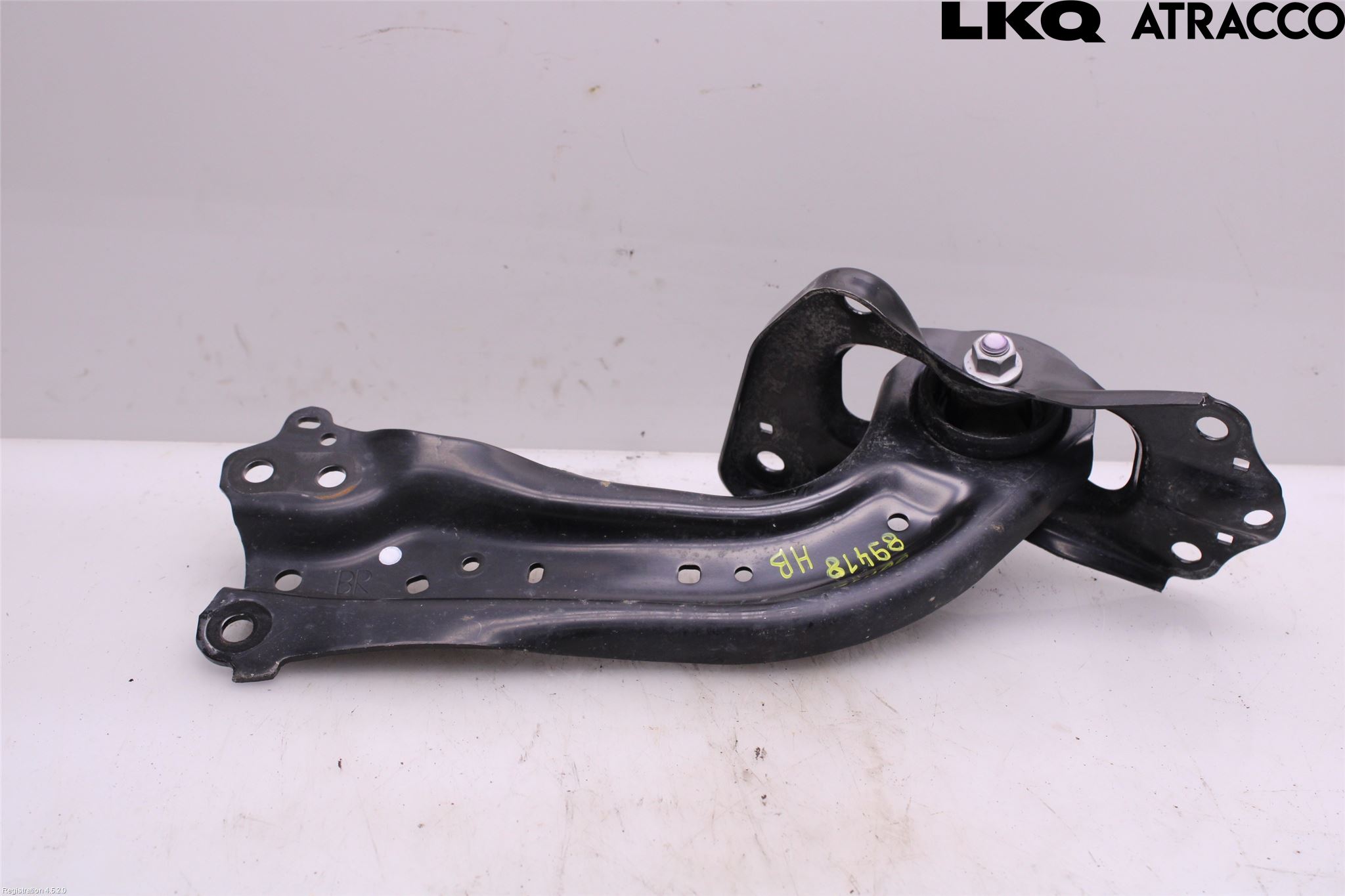 Toyota COROLLA CROSS XG10 22- Bärarm Bak Höger