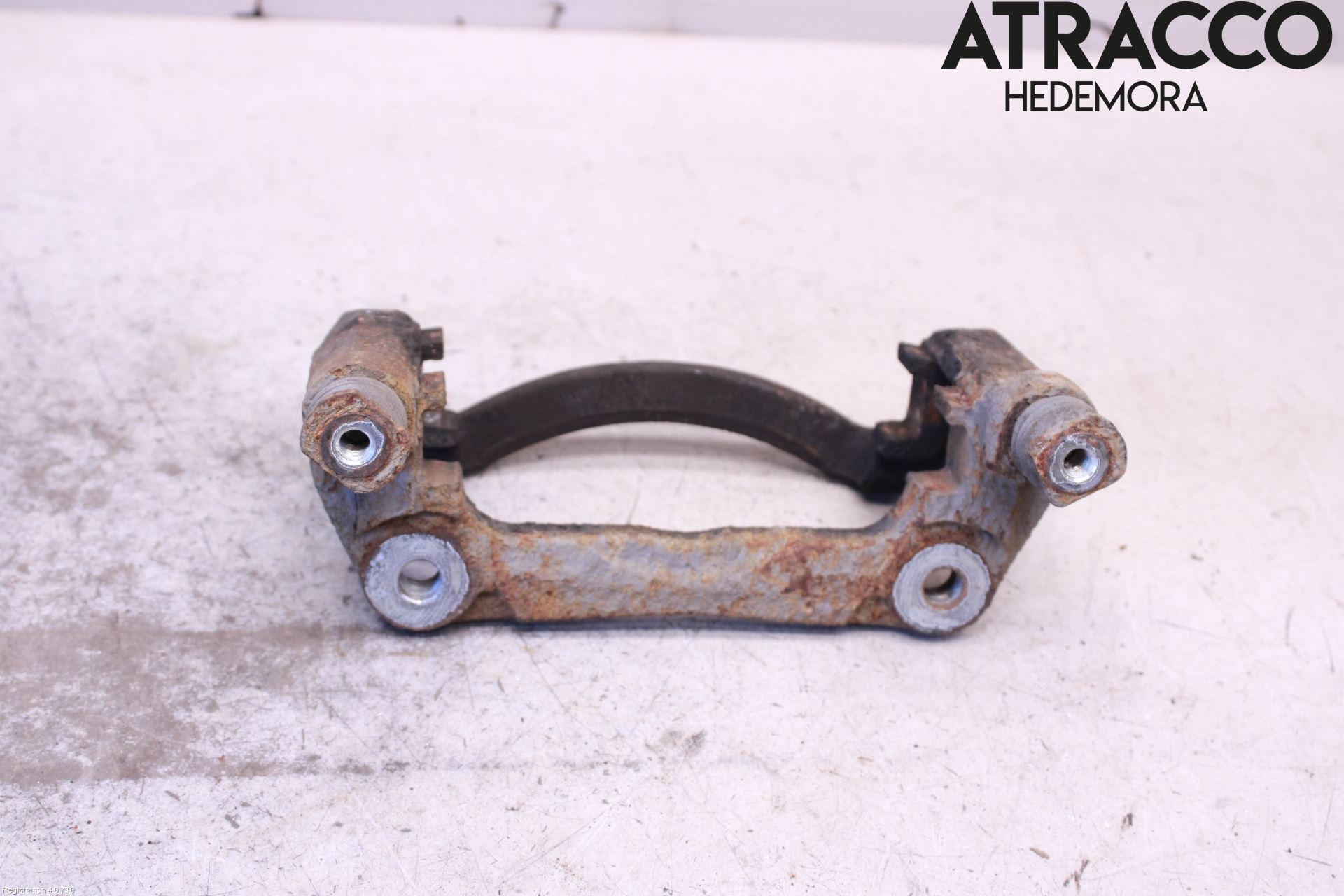 Suzuki VITARA 15- Bromsokshållare