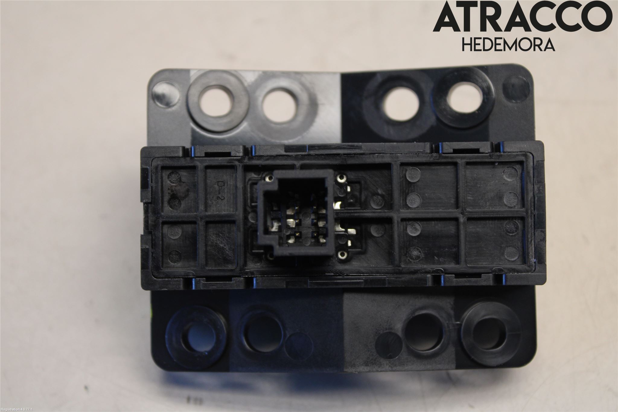 Nissan QASHQAI 17-21 Strömställare Övrigt