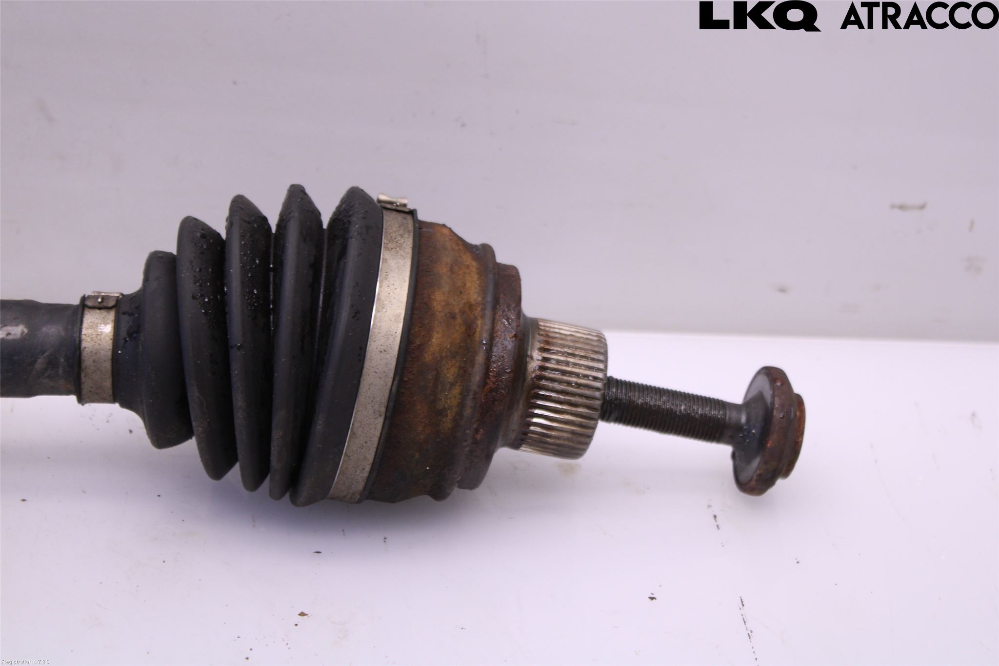 Audi A4/S4 08-11 Drivaxel Fram Vänster