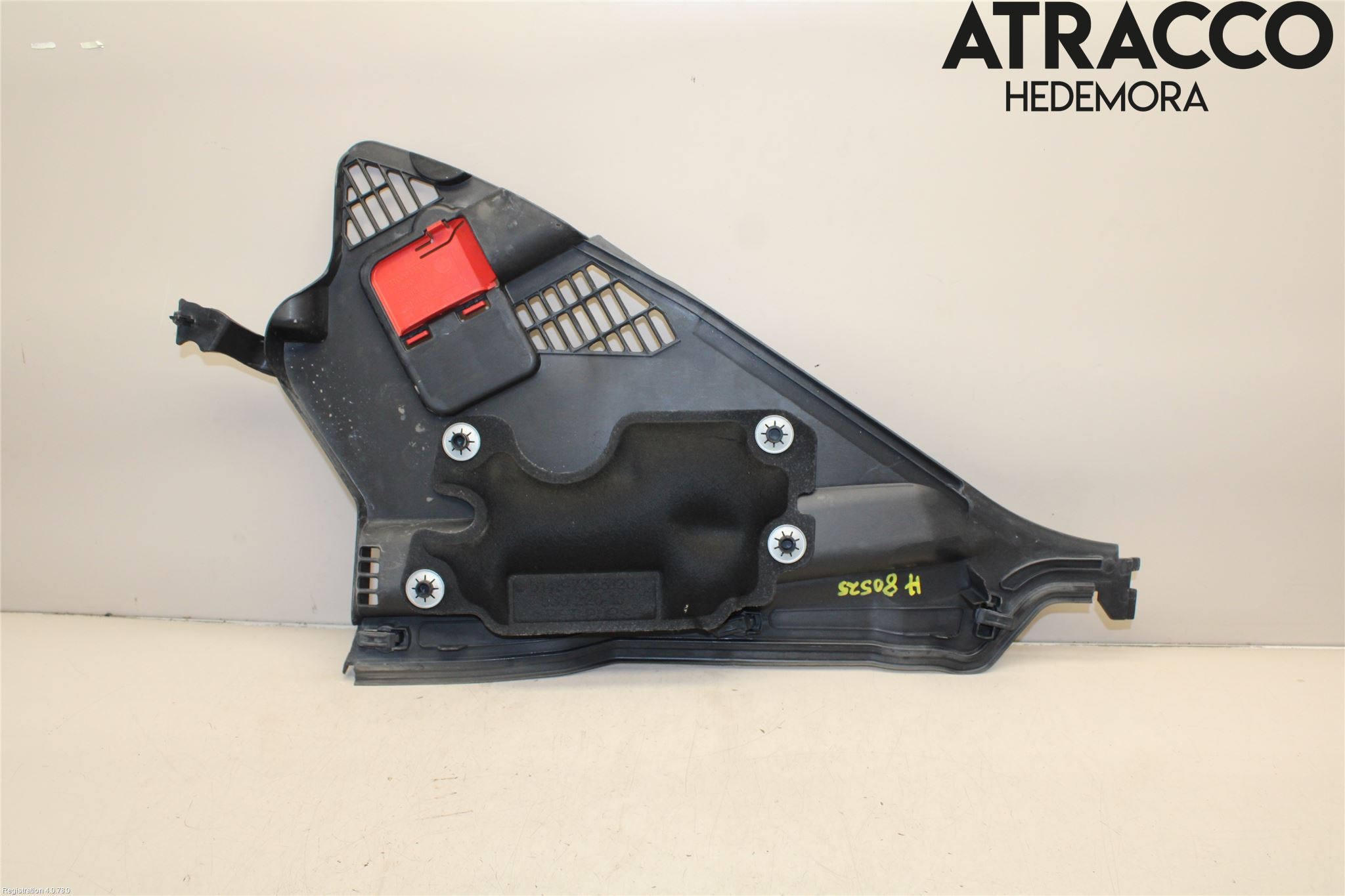 BMW 3 F30/F31/F80 12-19 Torpedplåt-Torpedplast