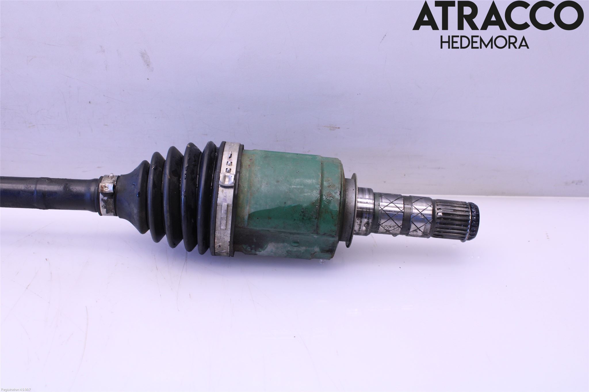 Subaru OUTBACK 10-15 Drivaxel Fram Vänster