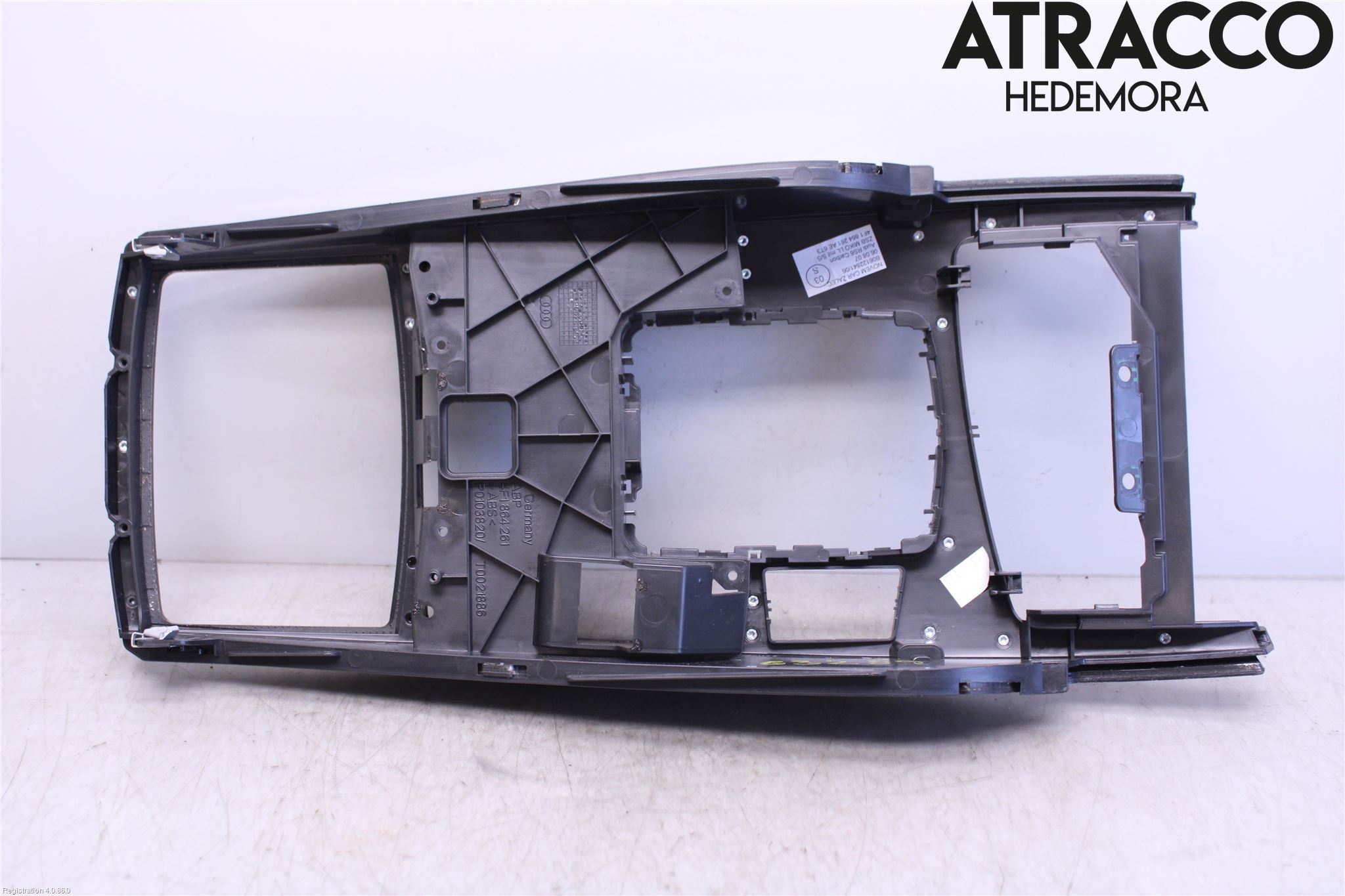 Audi A6/S6     05-11 Instrumentkonsoll Golv