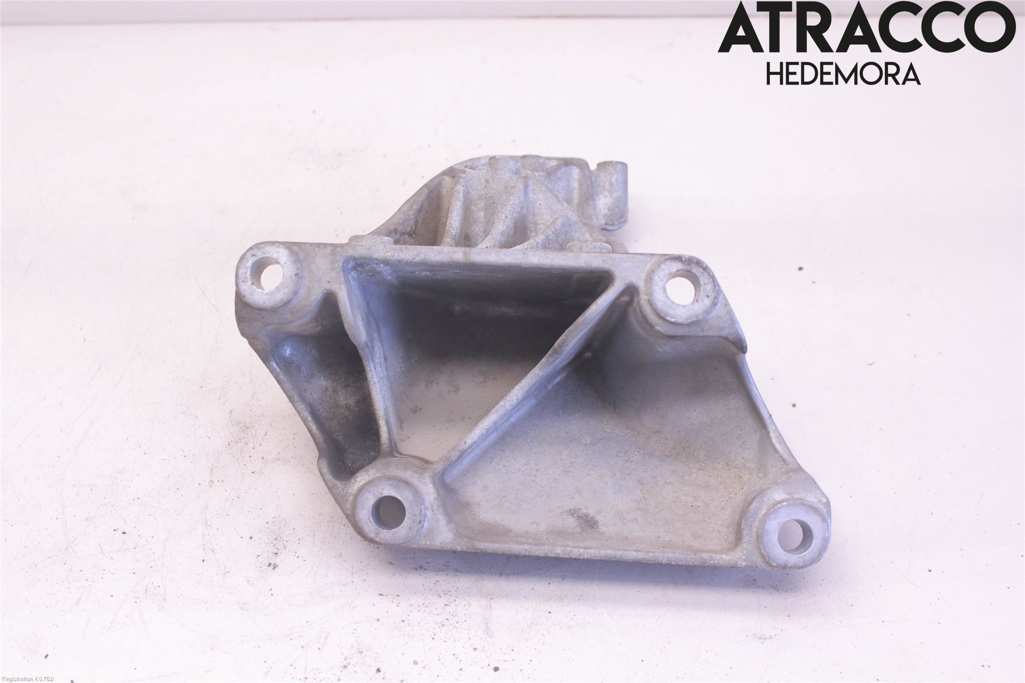 BMW 4 F32/F33/F82/F83 13-20 Motorfäste