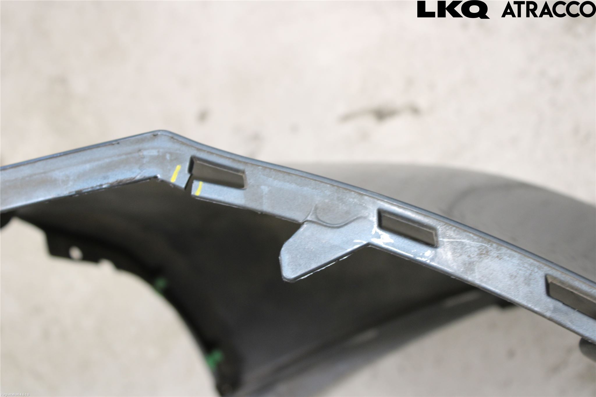 Volvo V40 12-19 Stötfångarbeklädnad Bak