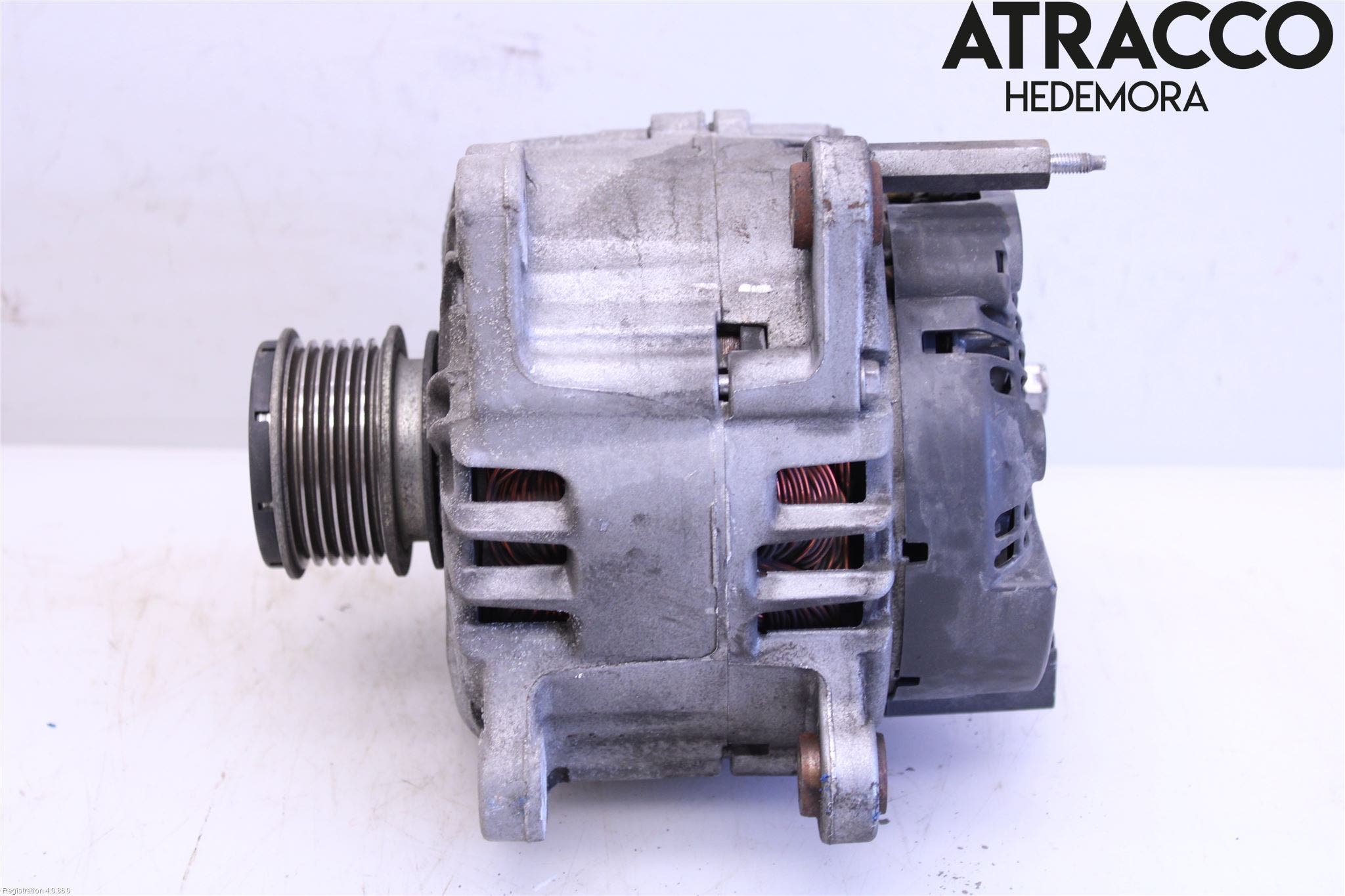 Volkswagen VW GOLF VI 09-13 Generator