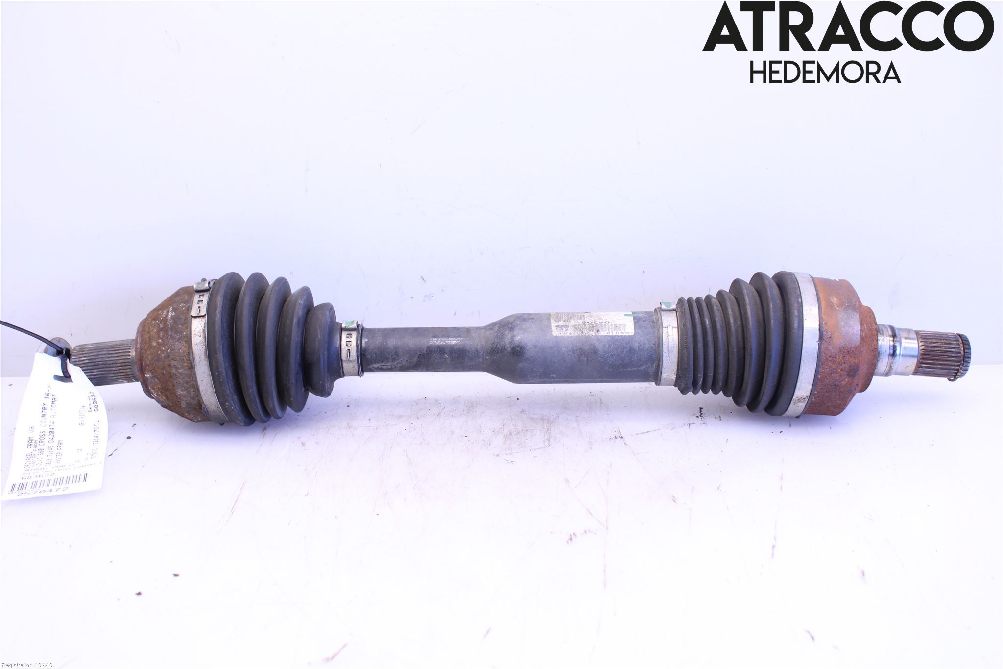 Volvo S60 CROSS COUNTRY 16-19 Drivaxel Fram Vänster