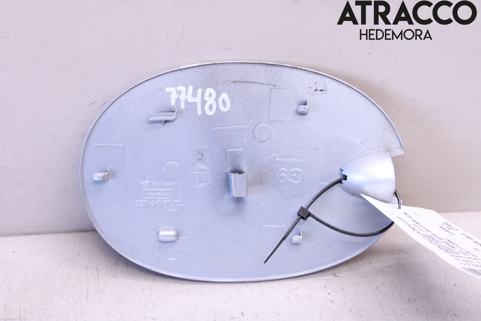 Peugeot EXPERT 15-16 Tanklucka