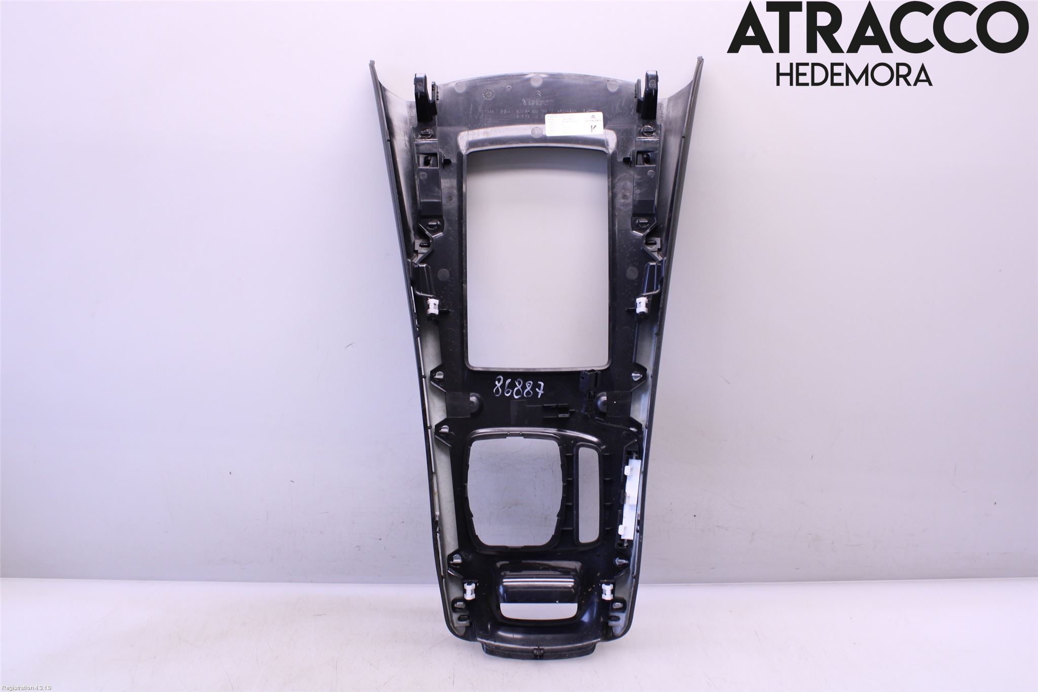 Citroen C4 II 11-18 Instrumentkonsoll Mitt