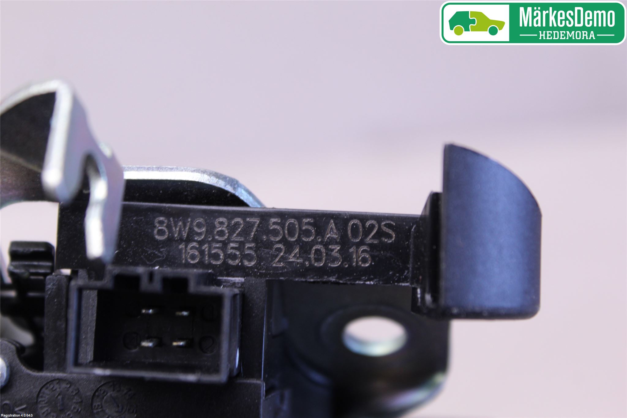 Audi A4/S4 B9 16-19 Låskista Baklucka