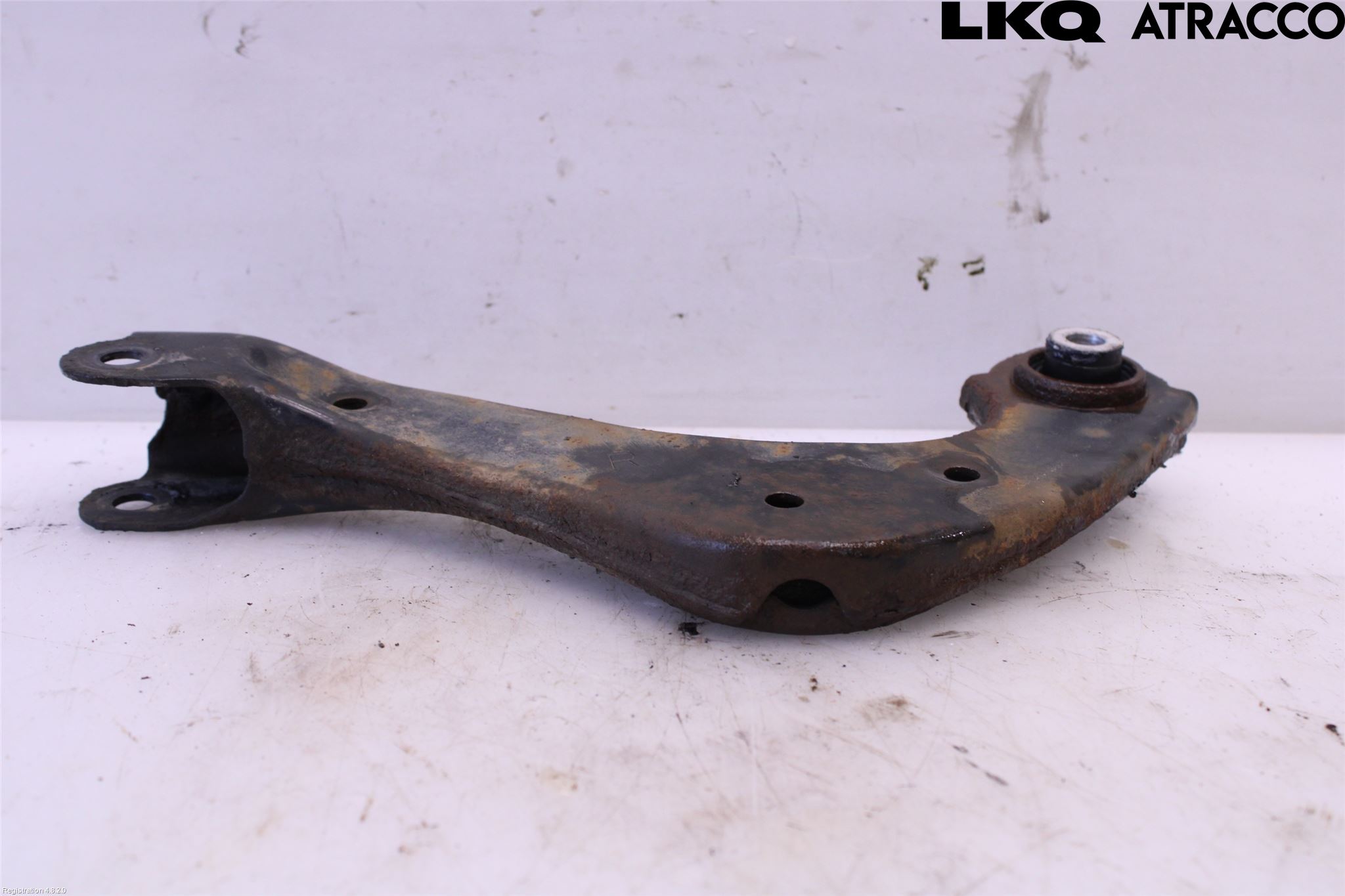 Toyota PRIUS (ZVW50) 16-21 Bärarm Bak Övre Höger