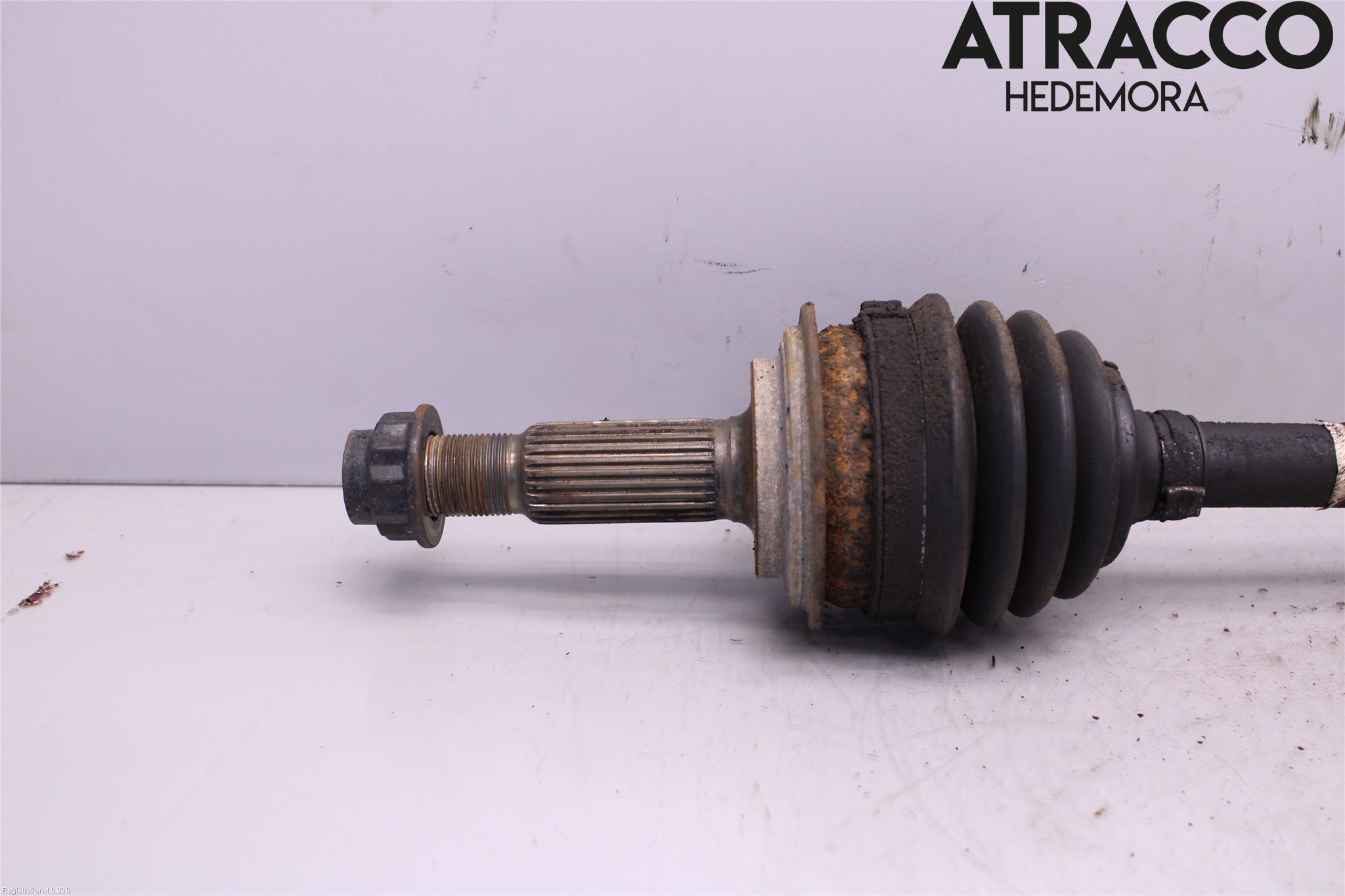 Toyota YARIS XP90 06-11 Drivaxel Fram Vänster