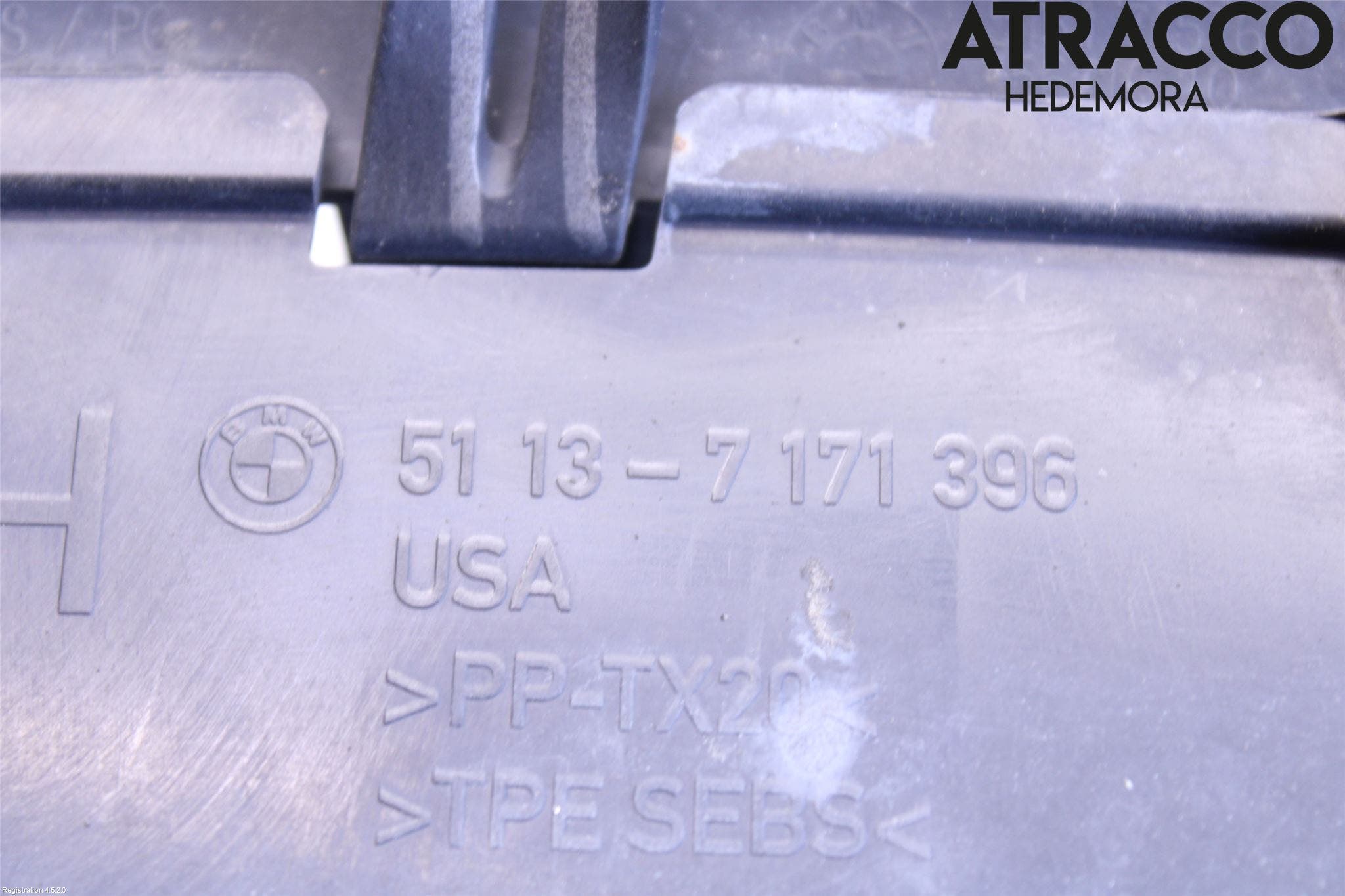 BMW X5 E70 07-13 Grilldel Höger