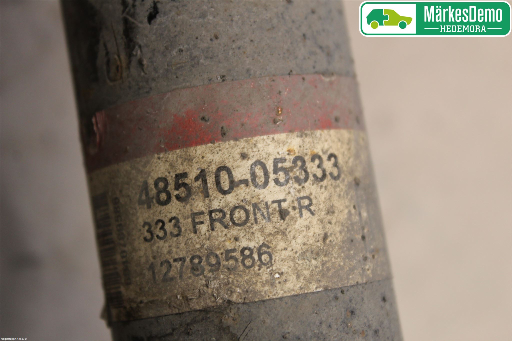 Toyota AVENSIS 09-15 Fjäderben Fram Höger