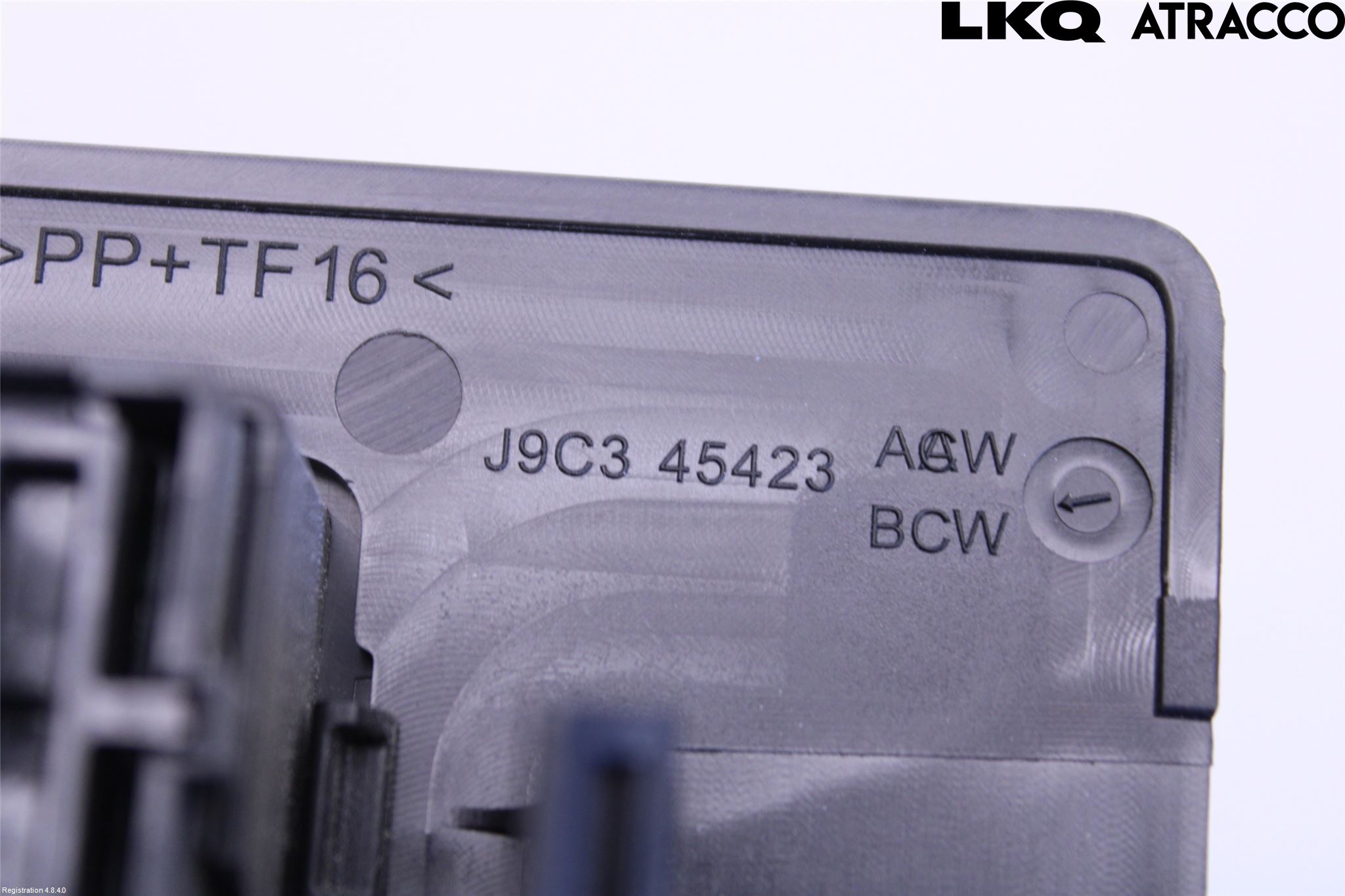 Jaguar E-PACE 17- Strömställare Övrigt