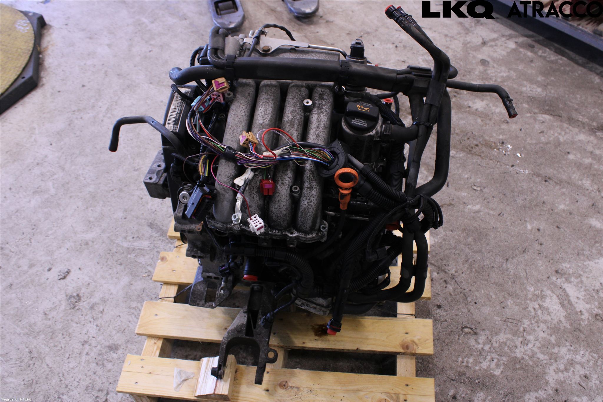 Volkswagen VW TRANSP/CARAVELLE (T5) 04-15 Motor Bensin