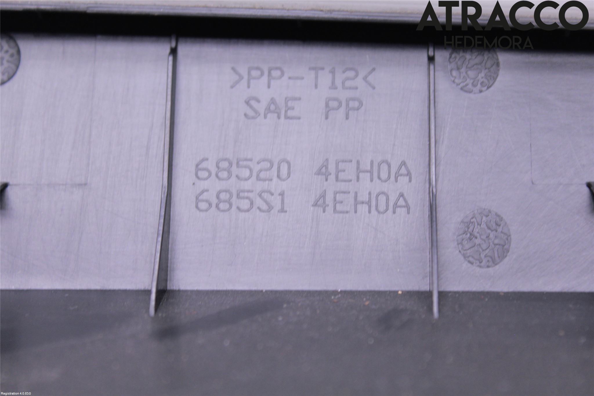 Nissan QASHQAI 14-17 Handskfack