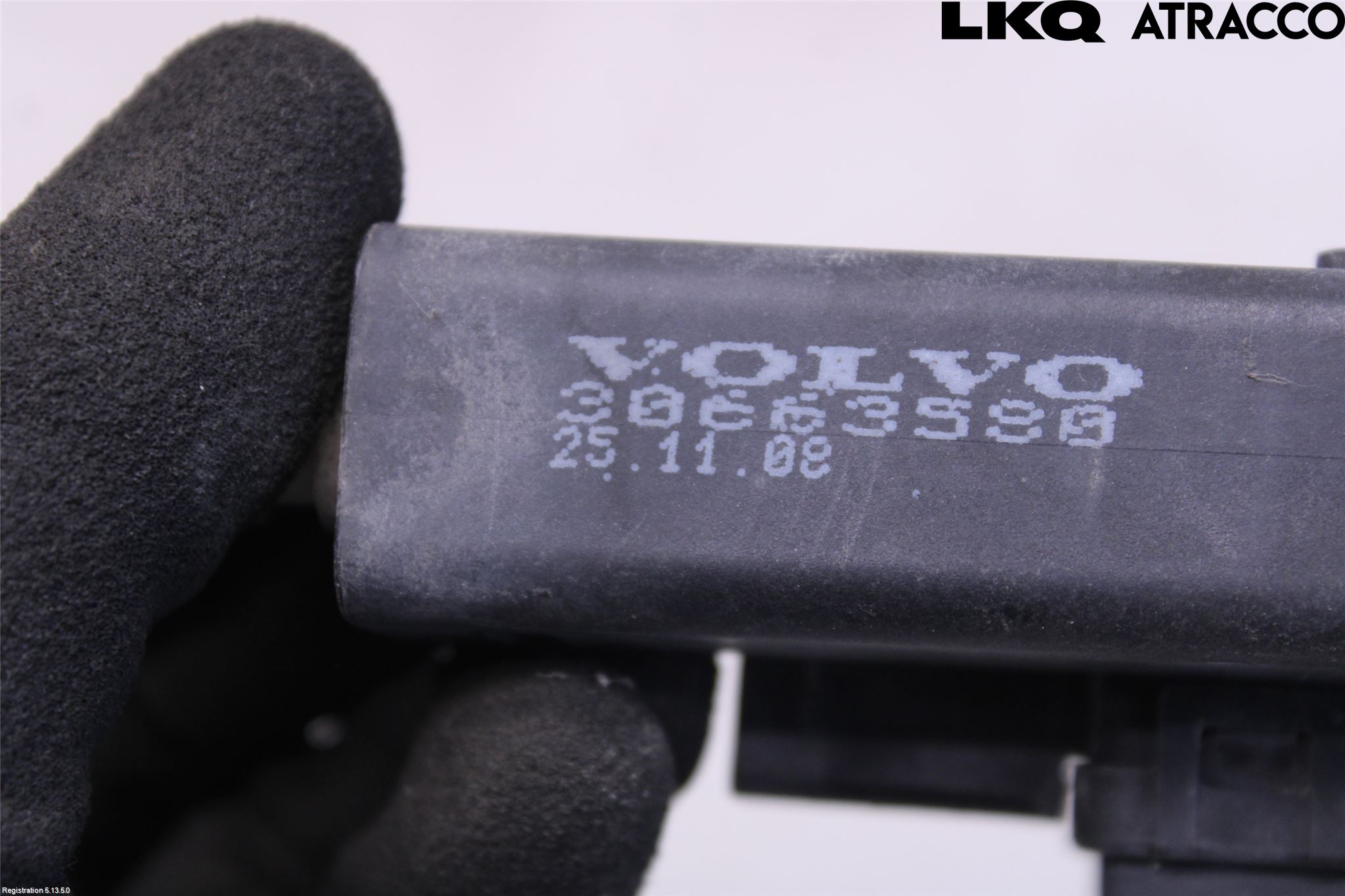 Volvo V70 08-13 Spolarmunstycke Strålkastare