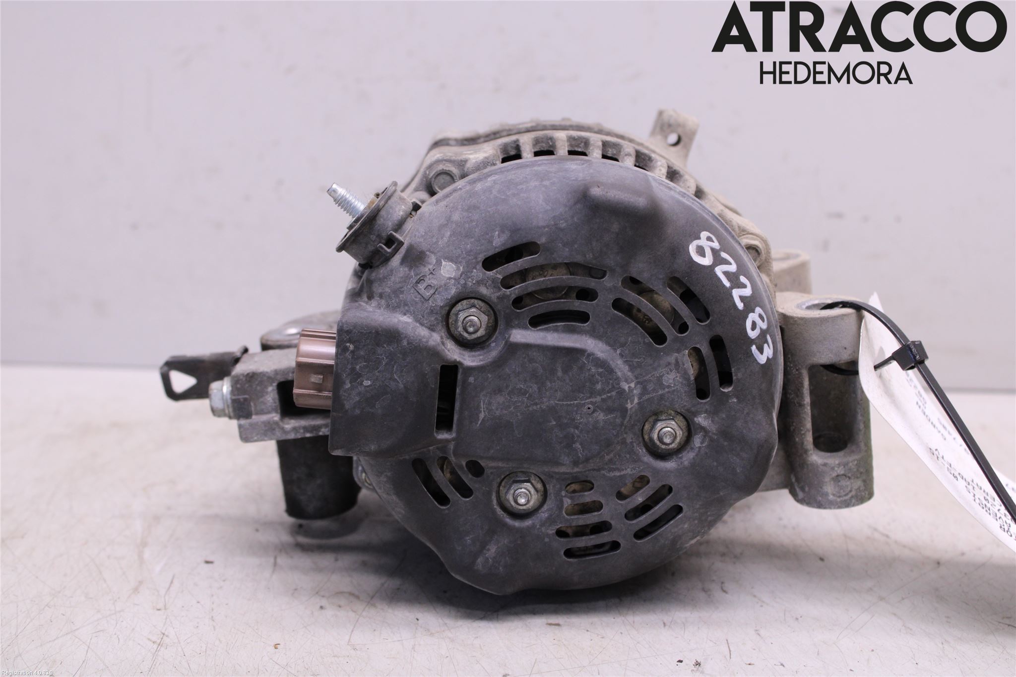 Toyota AVENSIS 09-15 Generator