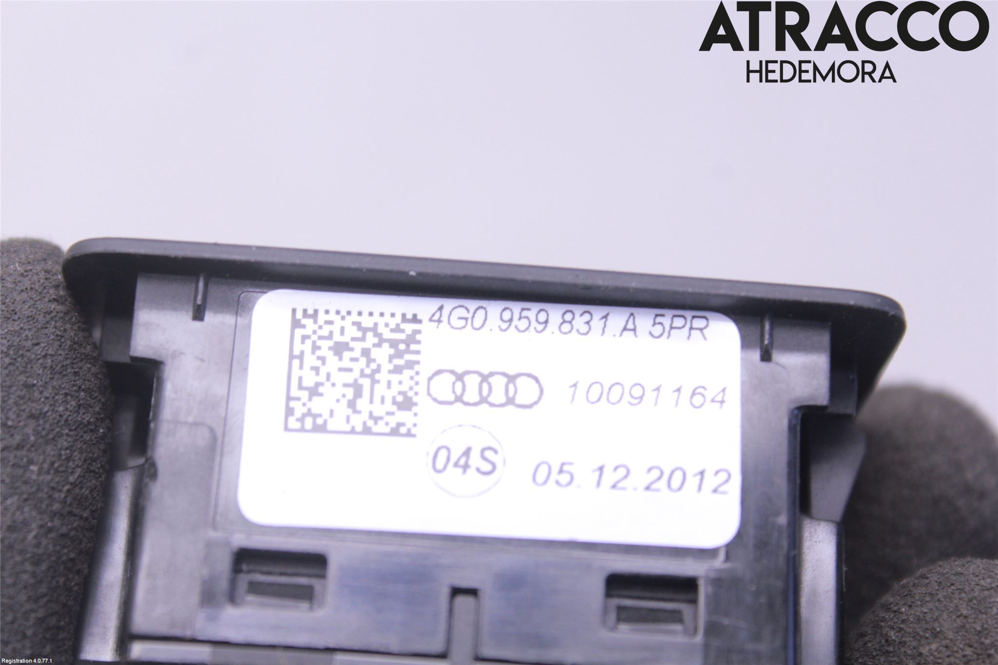 Audi A6 ALLROAD 12-18 Strömställare Baklucka