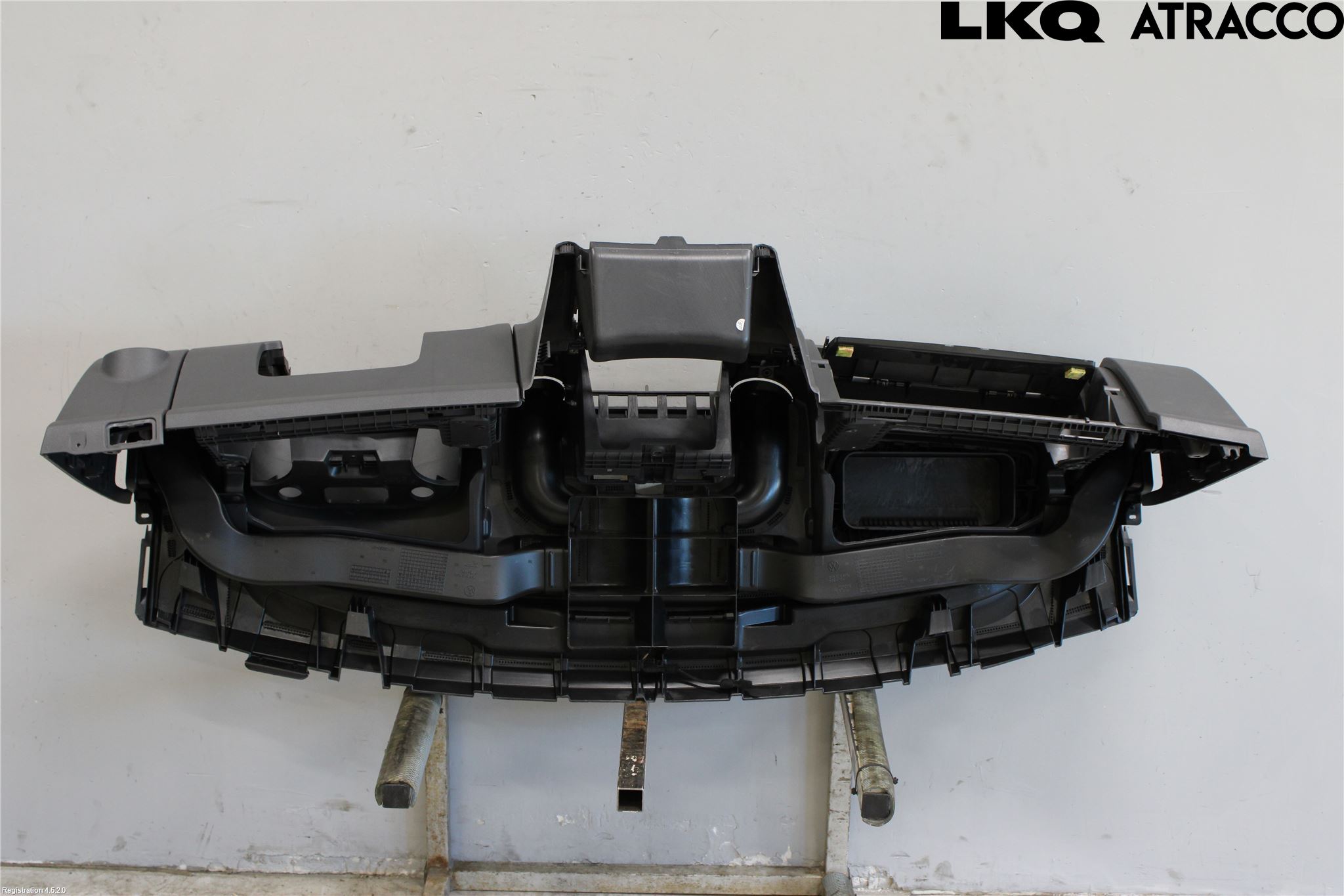 Volkswagen VW AMAROK 2H 10-22 Instrumentbräda