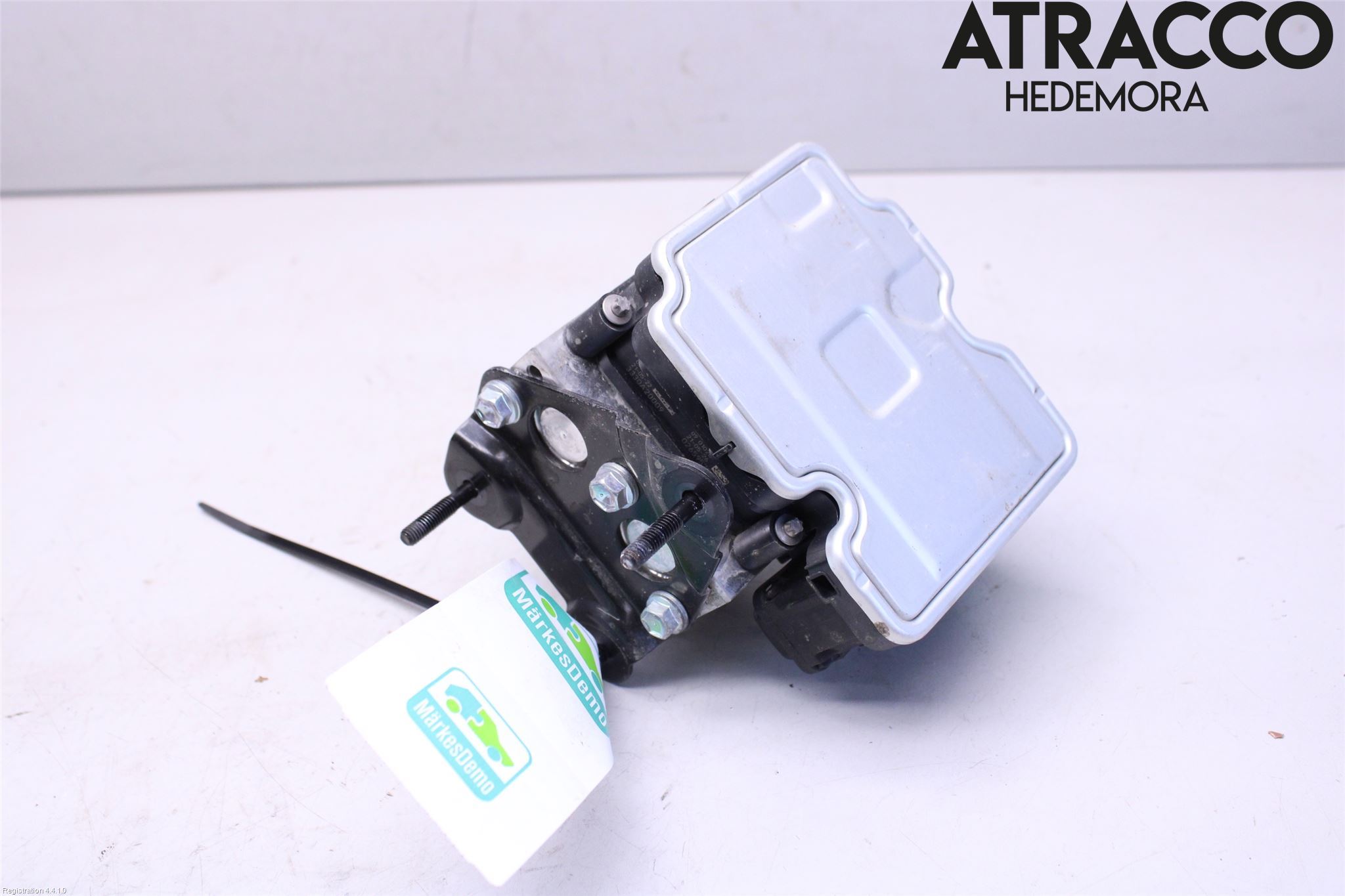 Toyota YARIS XP21 20- Abs Hydraulpump