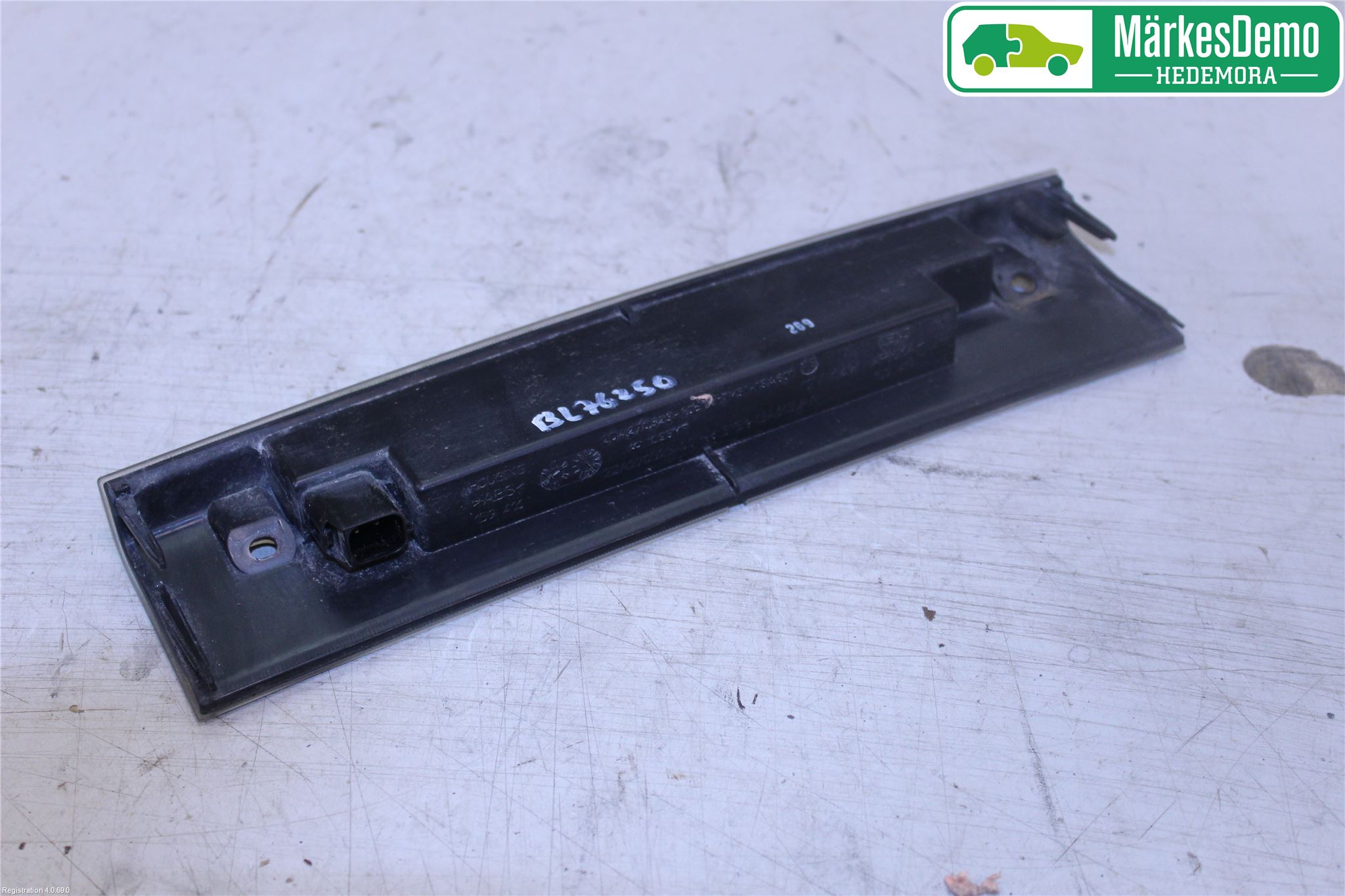 Ford KUGA 08-12 Bromsljus Bakruta