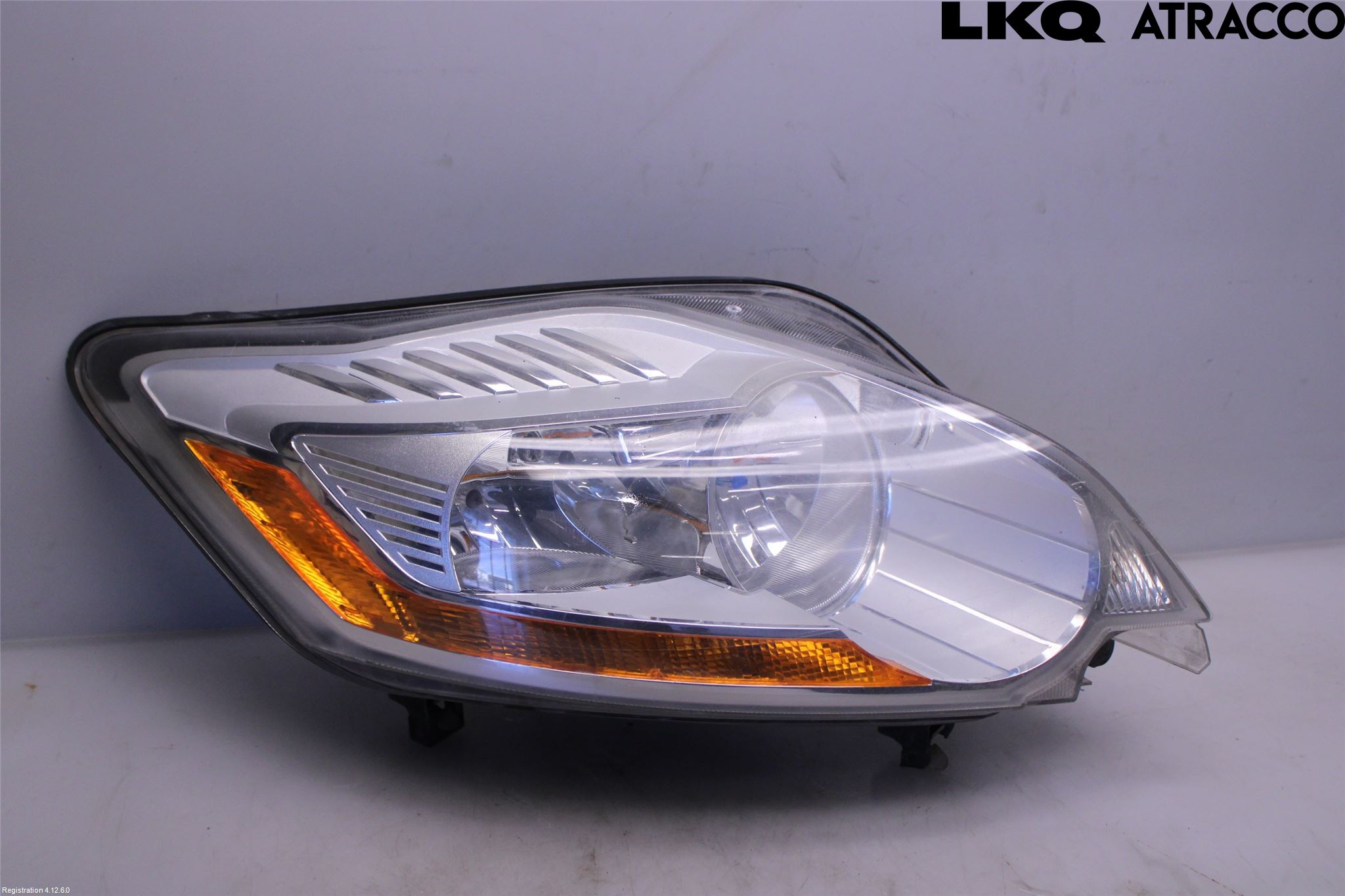 Ford KUGA 08-12 Strålkastare Höger