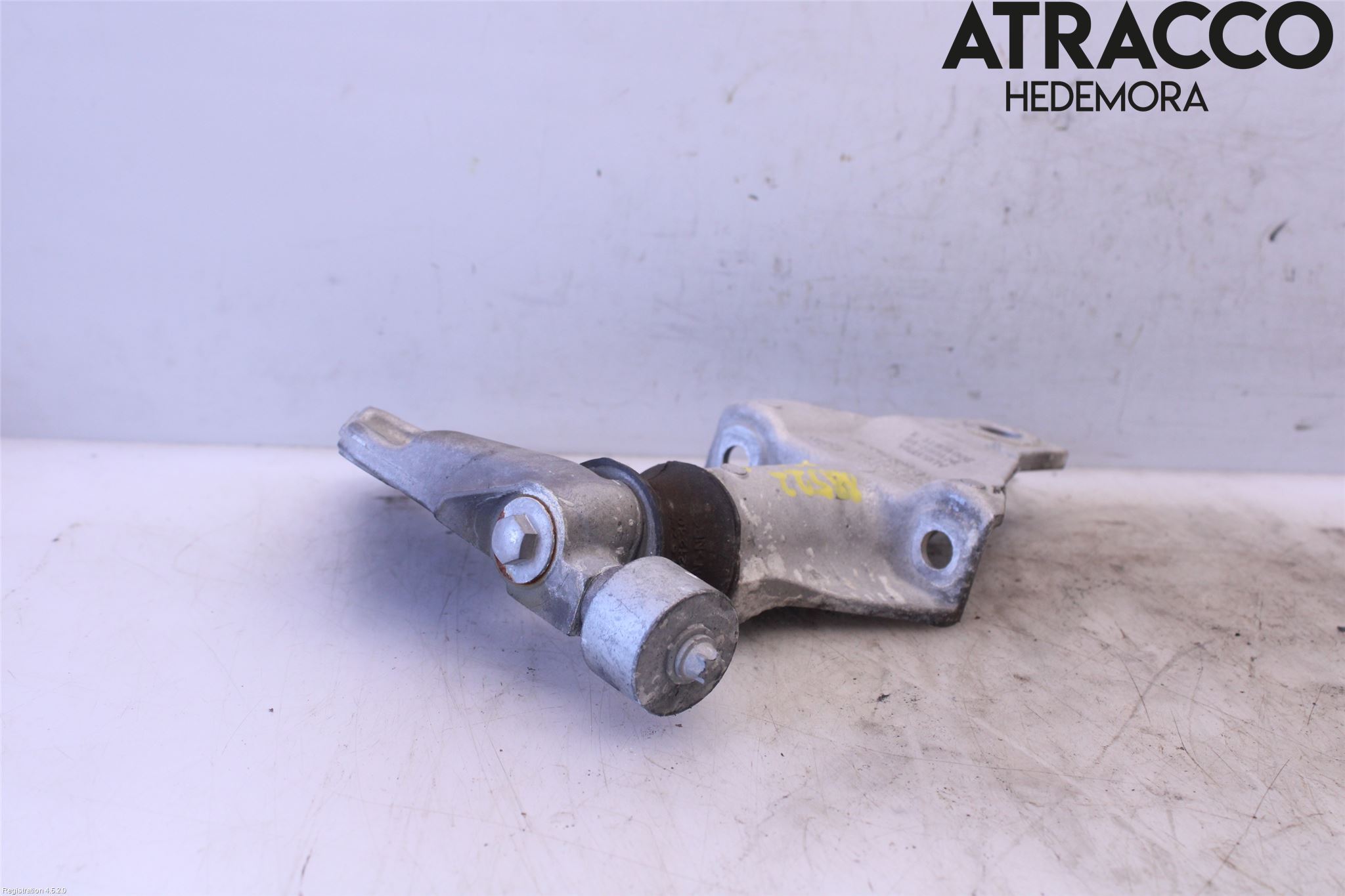 BMW 5 F10/F11/F18 09-17 Växellådsfäste