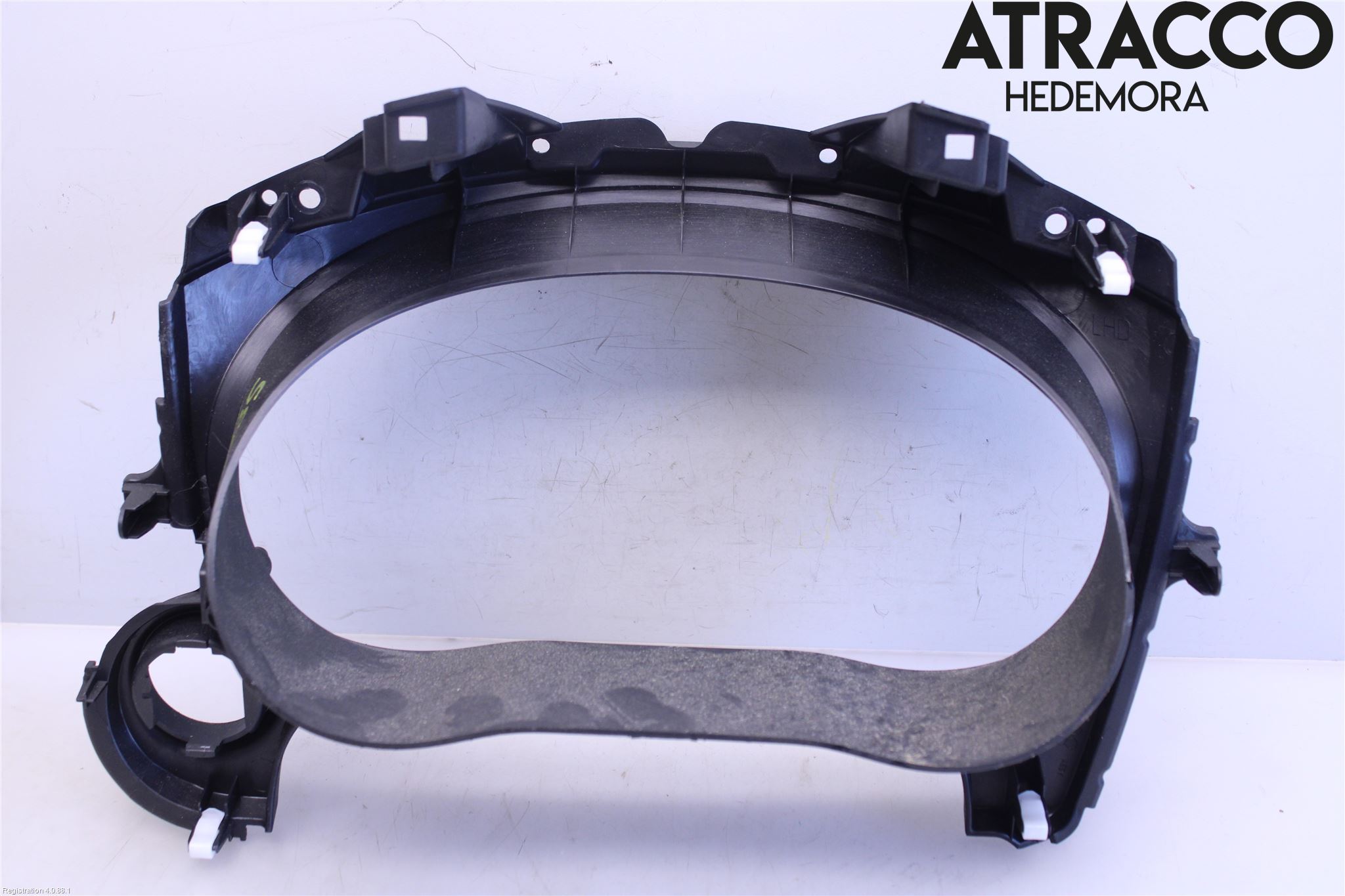 Mitsubishi OUTLANDER 13-21 Instrumentsarg
