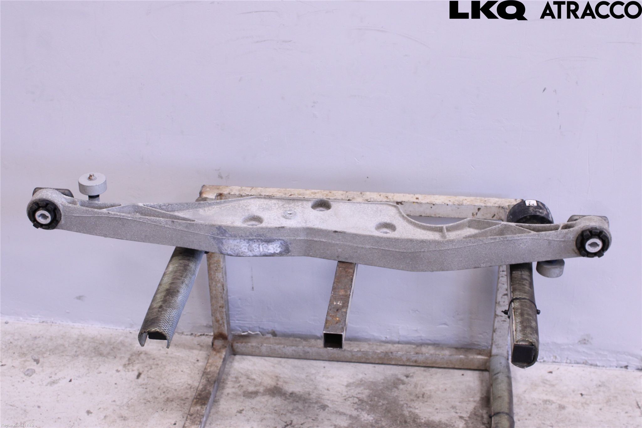 BMW 1 F40 19- Bakaxelbalk