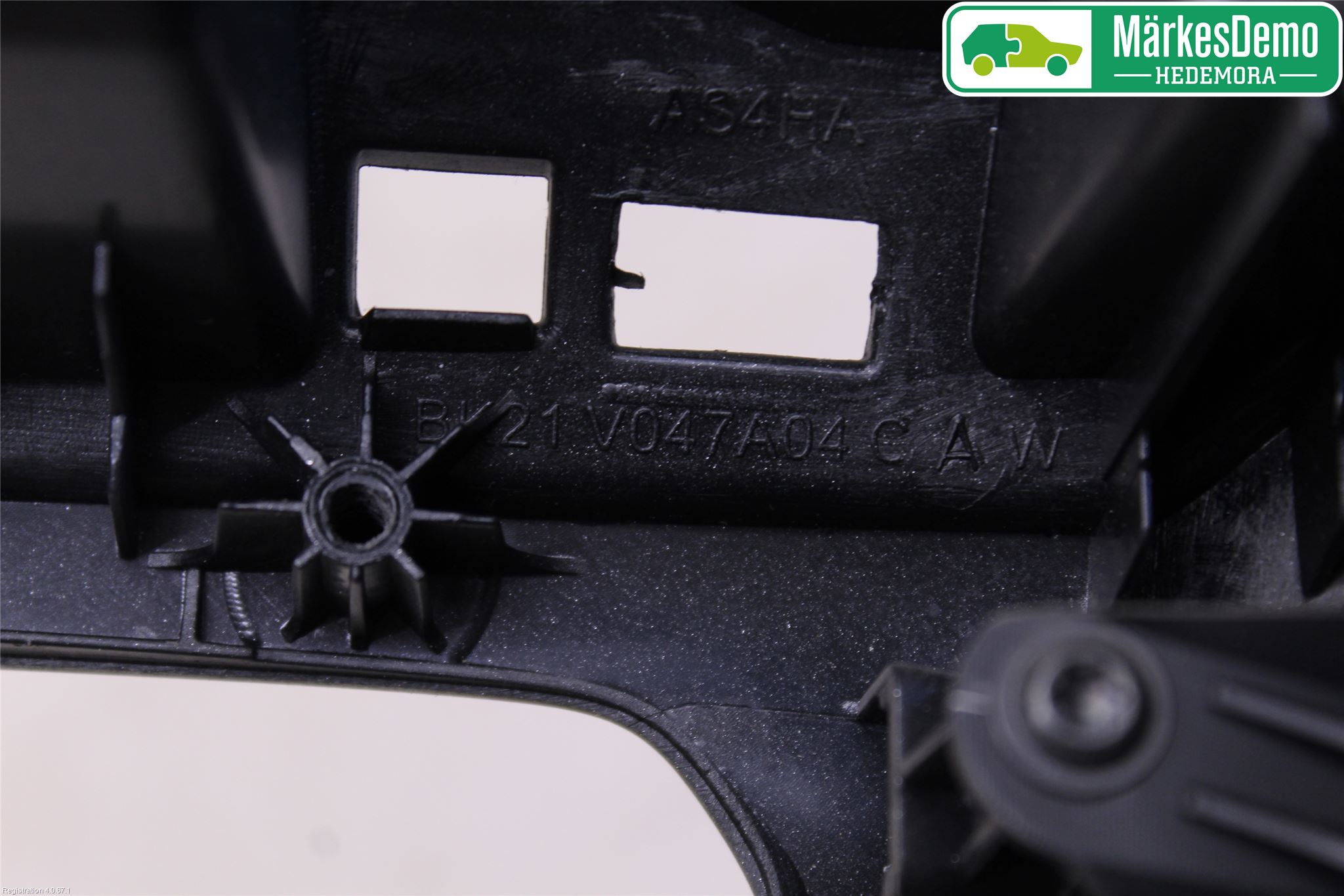 Ford TRANSIT SKÅP/BUSS 14-22 Instrument-Radio Sarg