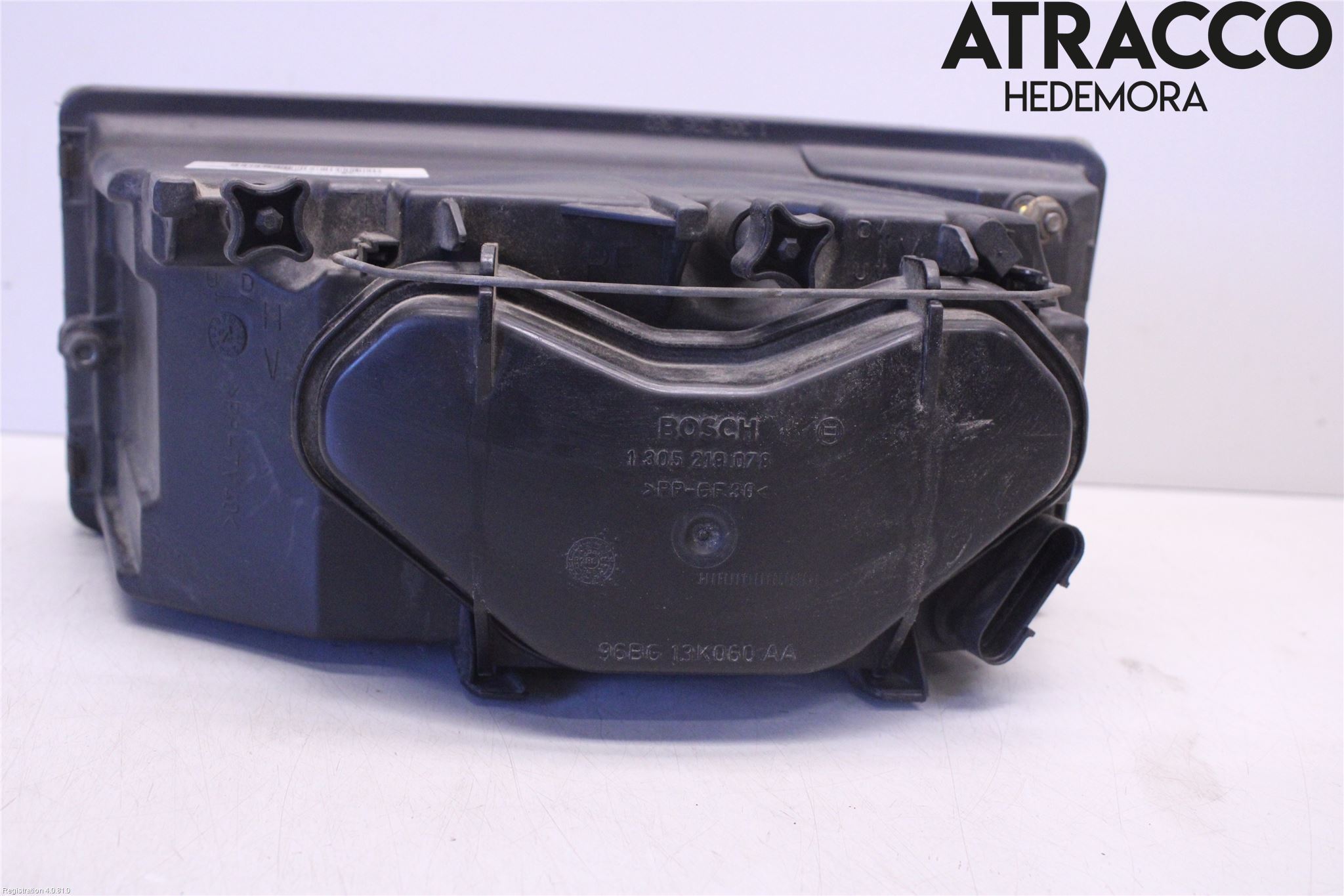 Iveco DAILY 00-06 Strålkastare Höger