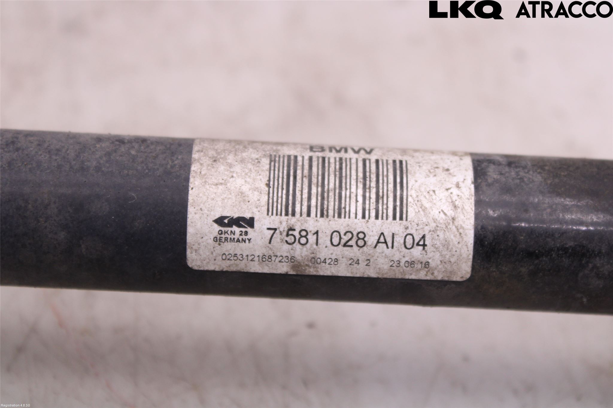 BMW 5 F10/F11/F18 09-17 Drivaxel Bak Höger