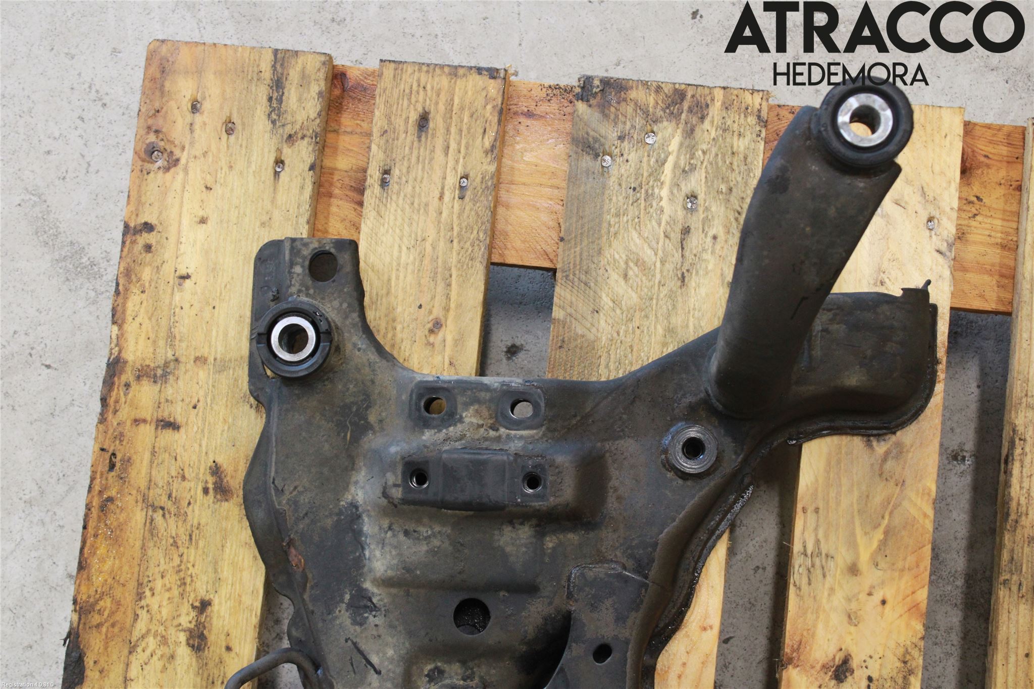 Mazda 5 10-18 Framvagnsbalk