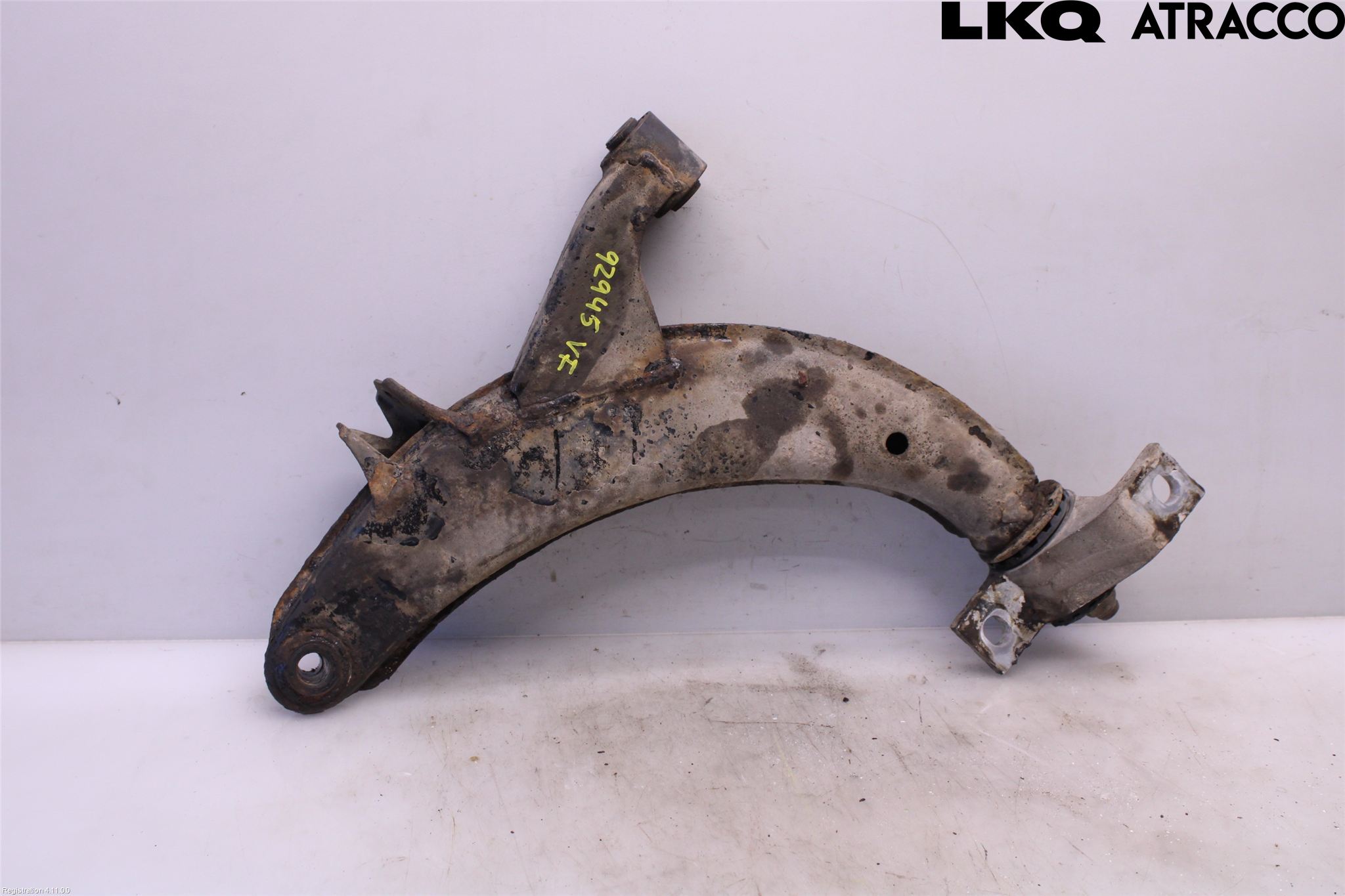 Subaru OUTBACK   99-03 Bärarm Fram Undre Vä