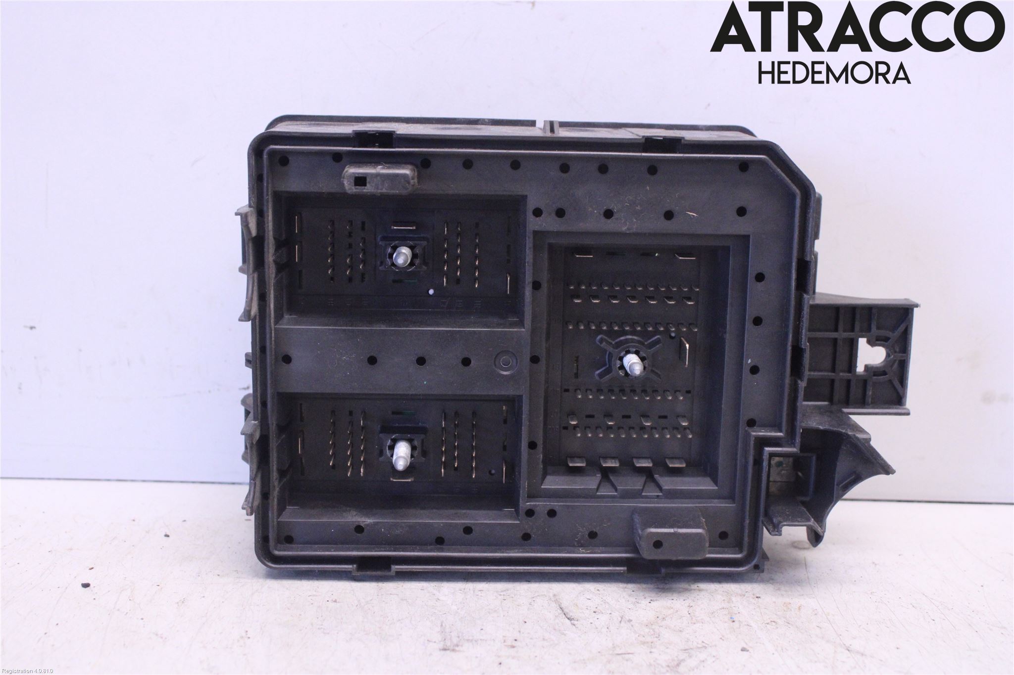 Opel CORSA E 15-19 Säkringsdosa-Elcentral