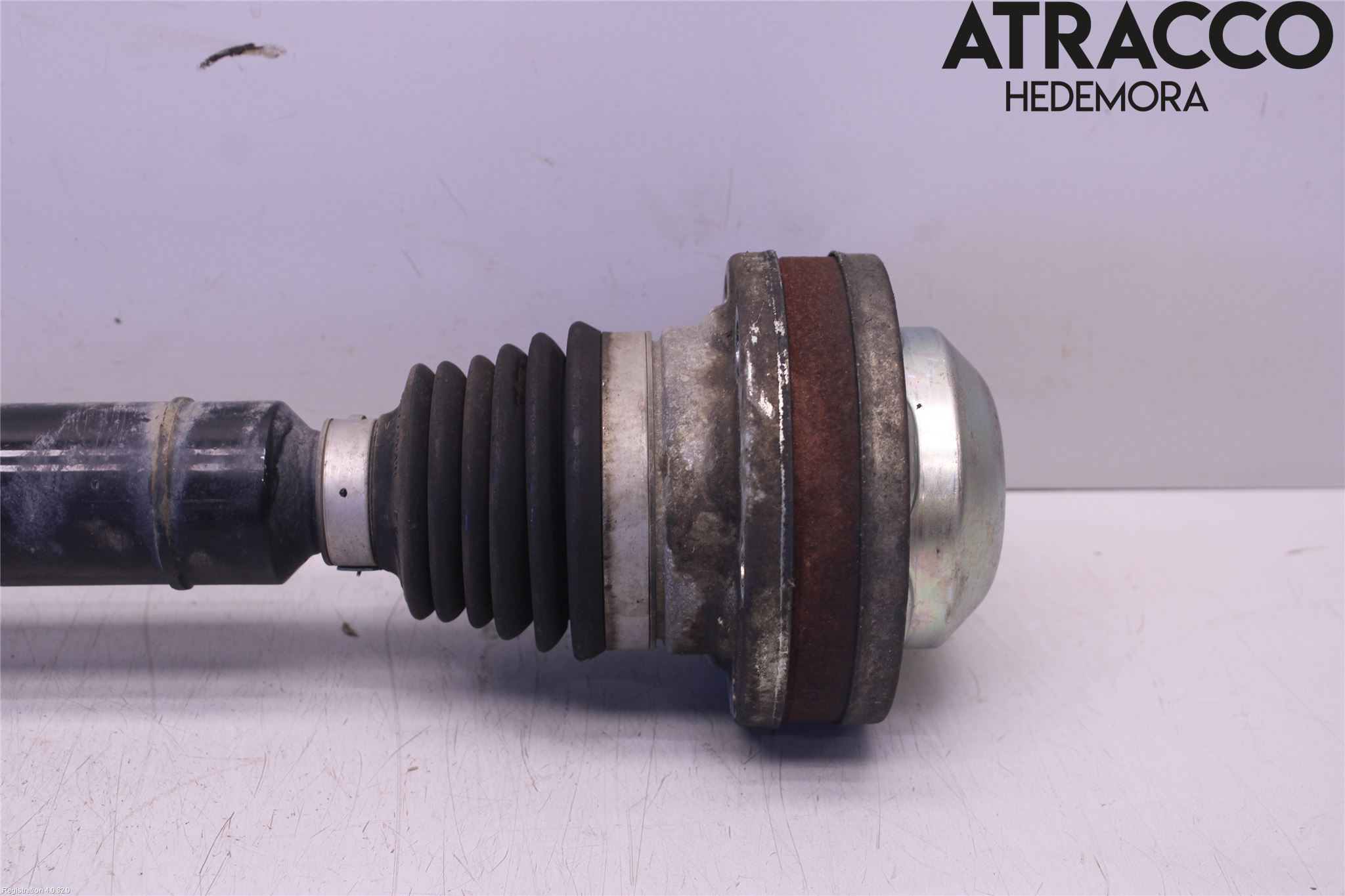 Volkswagen VW CADDY 16-20 Drivaxel Fram Höger