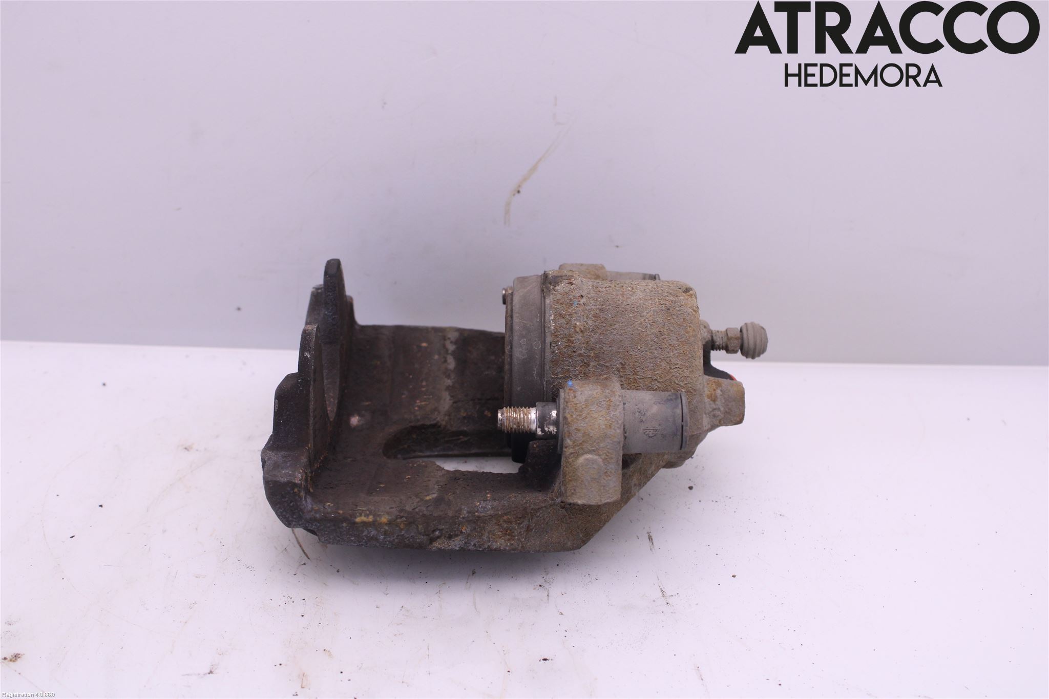 Ford FOCUS     04-07 Bromsok Fram Vänster