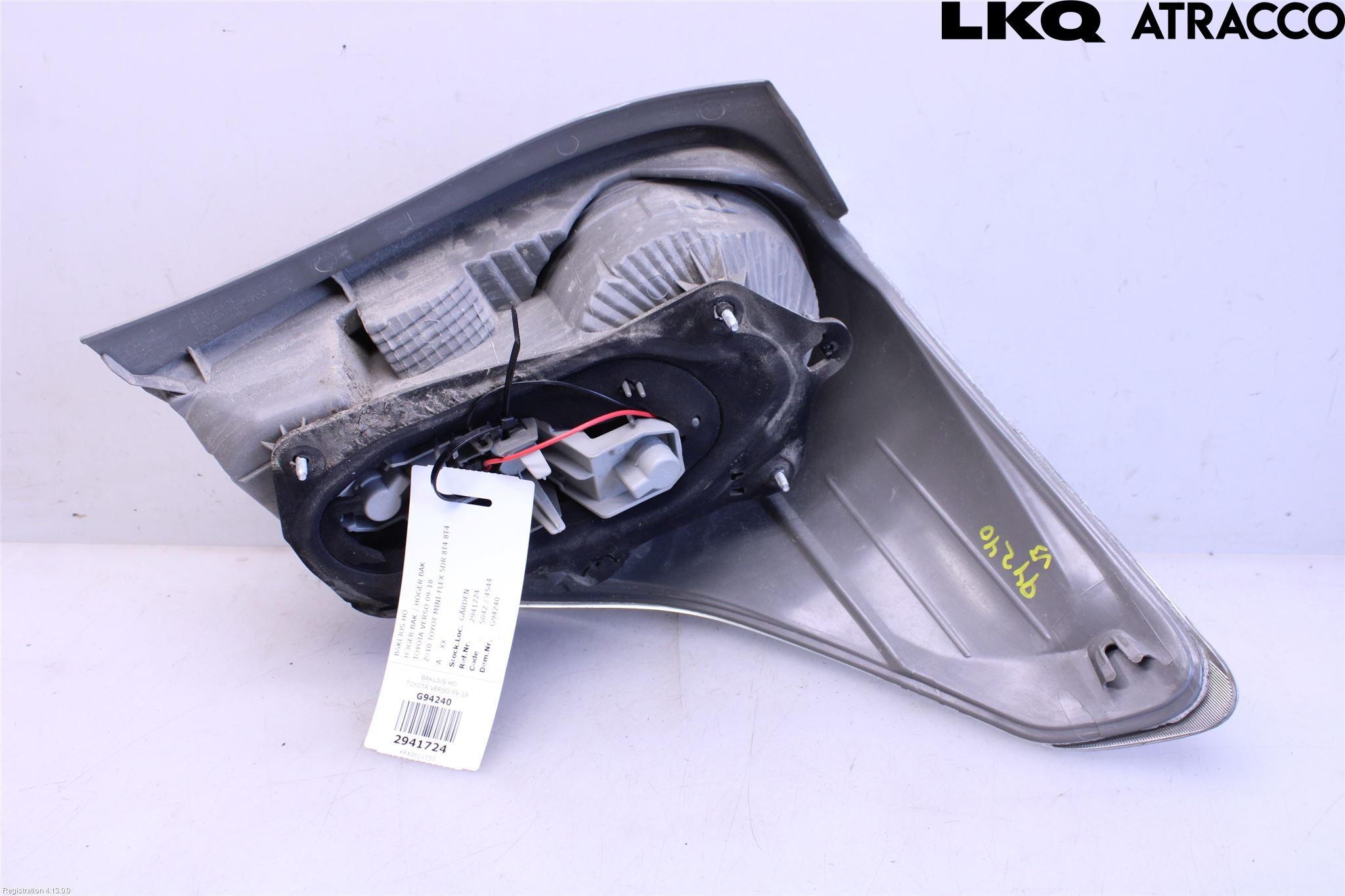 Toyota VERSO 09-18 Bakljus Höger