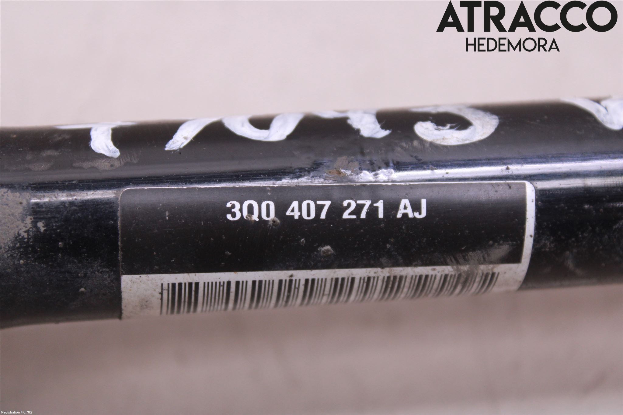 Volkswagen VW PASSAT 15-19 Drivaxel Fram Vänster