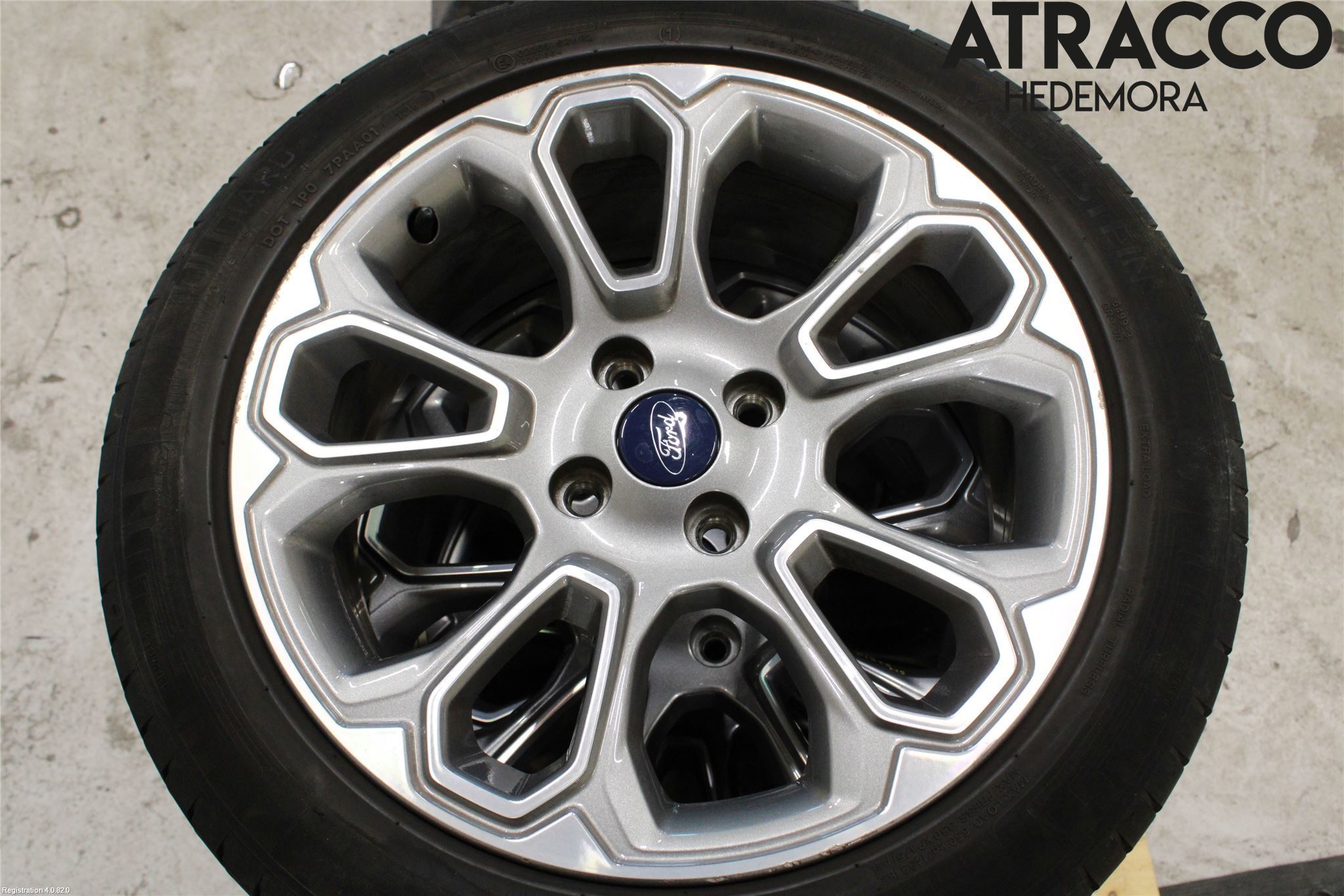 Ford ECOSPORT 17- Sommardäck Alumfälg 4St