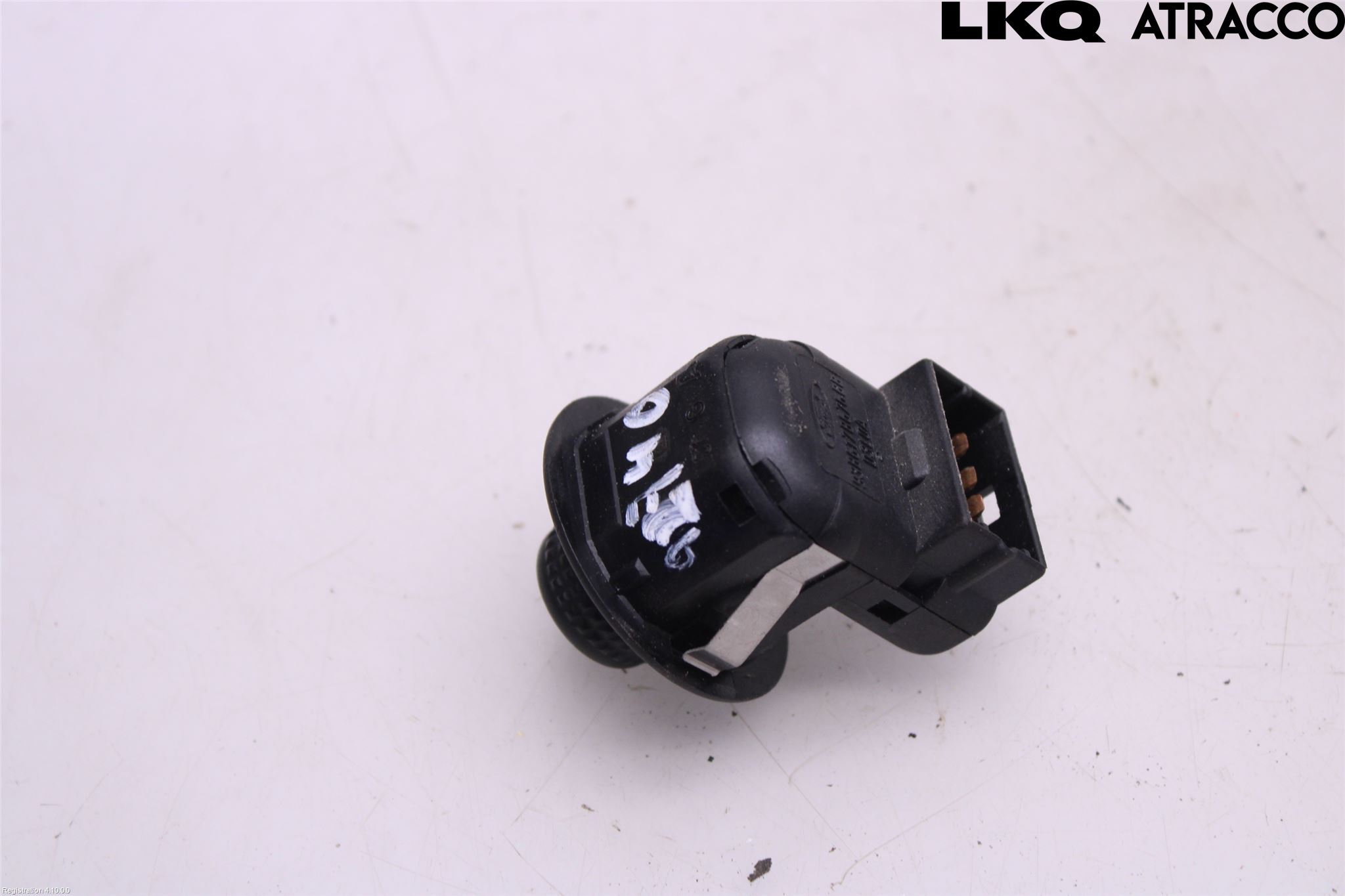 Ford FIESTA     06-08 Strömställare Spegel