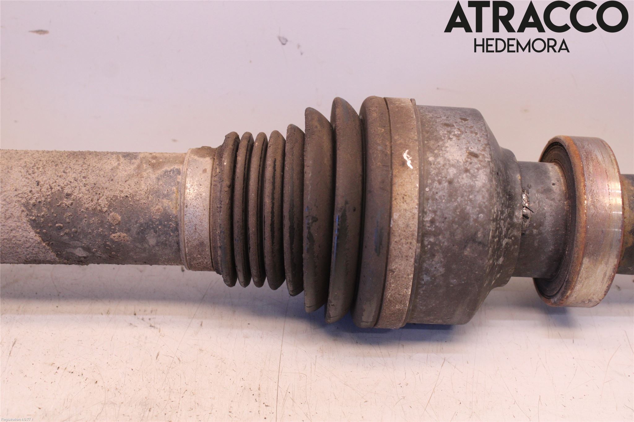 Volvo XC70 08-13 Drivaxel Fram Höger