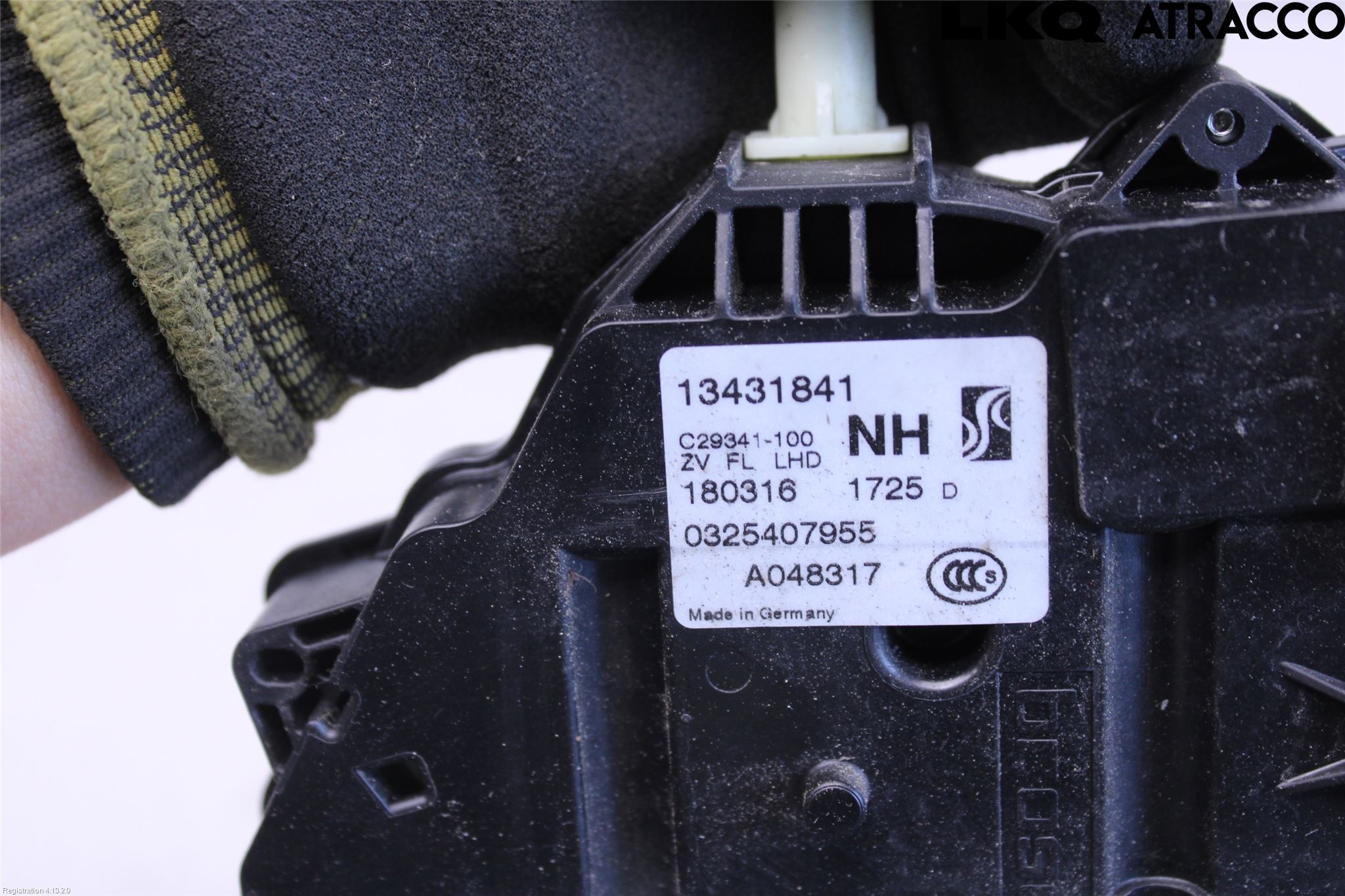 Opel CORSA E 15-19 Låskista-Dörrlås