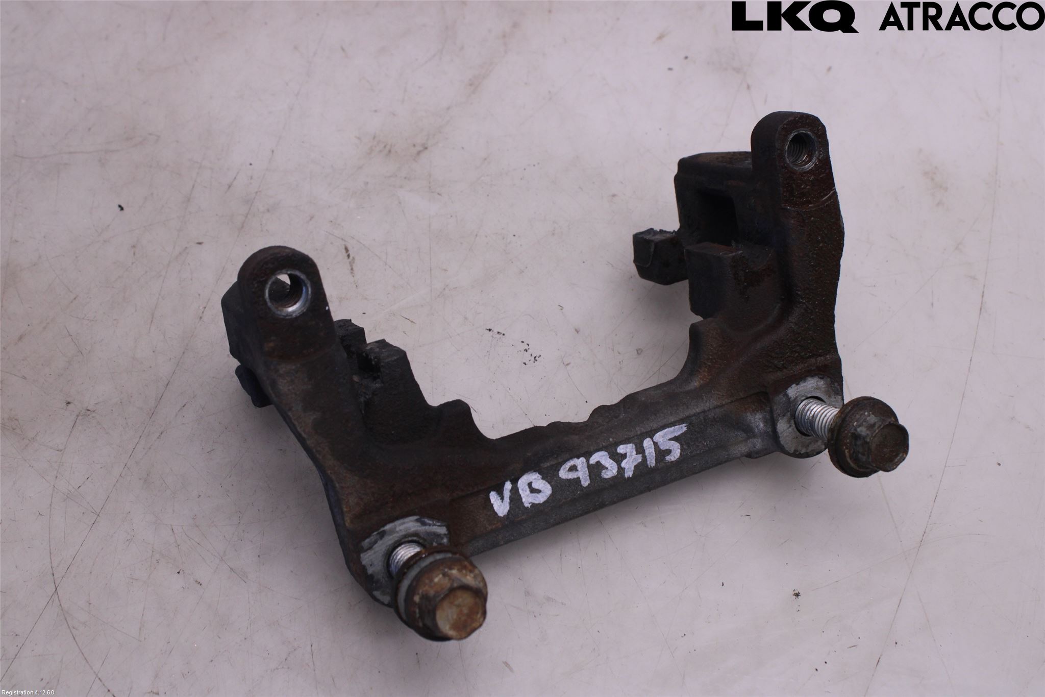 Ford FOCUS 19- Bromsokshållare