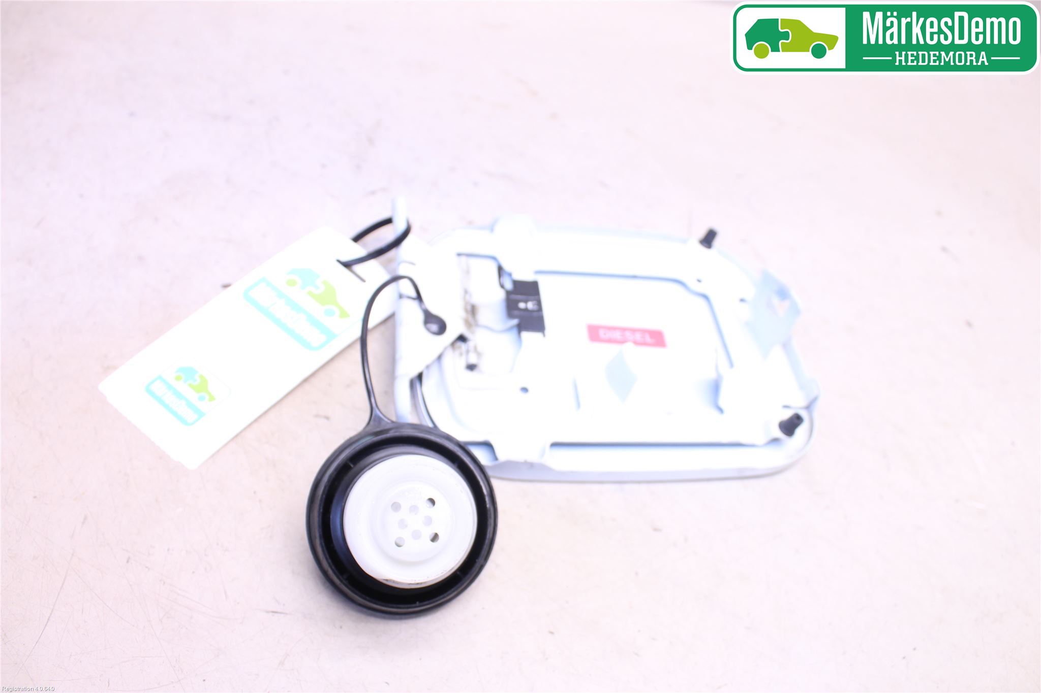 Nissan QASHQAI 14-17 Tanklucka