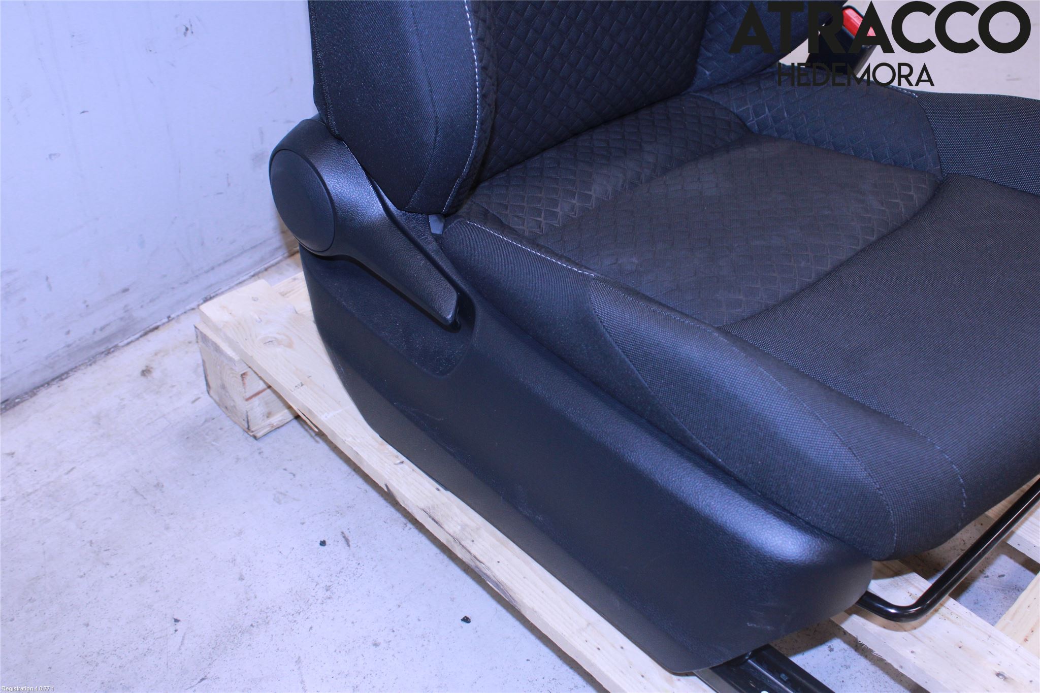 Toyota C-HR 16-23 Inredning Stol Fram Hö